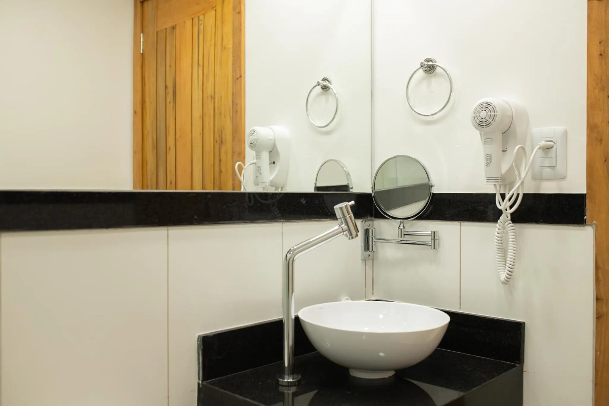 Bathroom in Porto dos Casais Guest House Itacaré