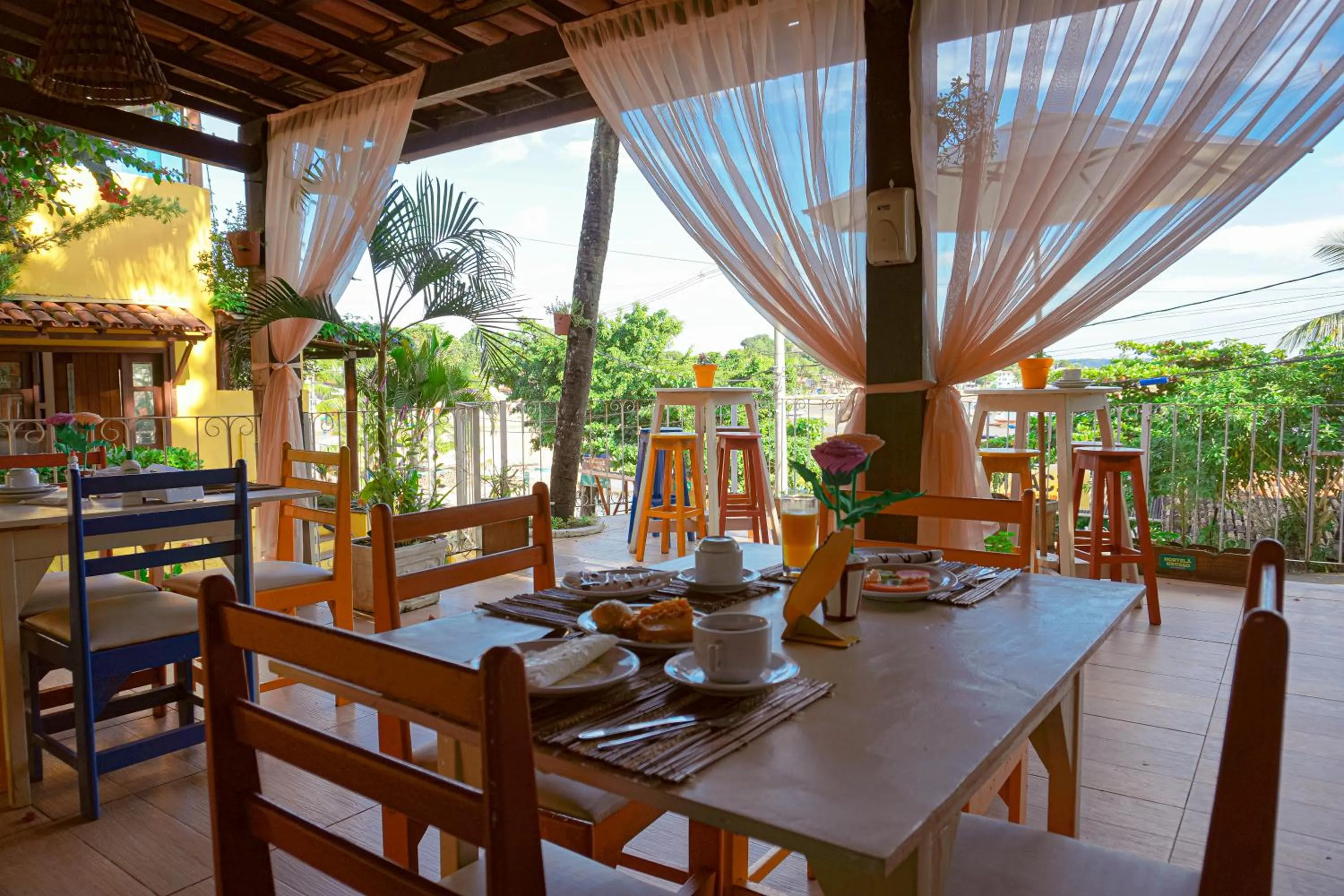 Dining area in Pousada Portal da Concha