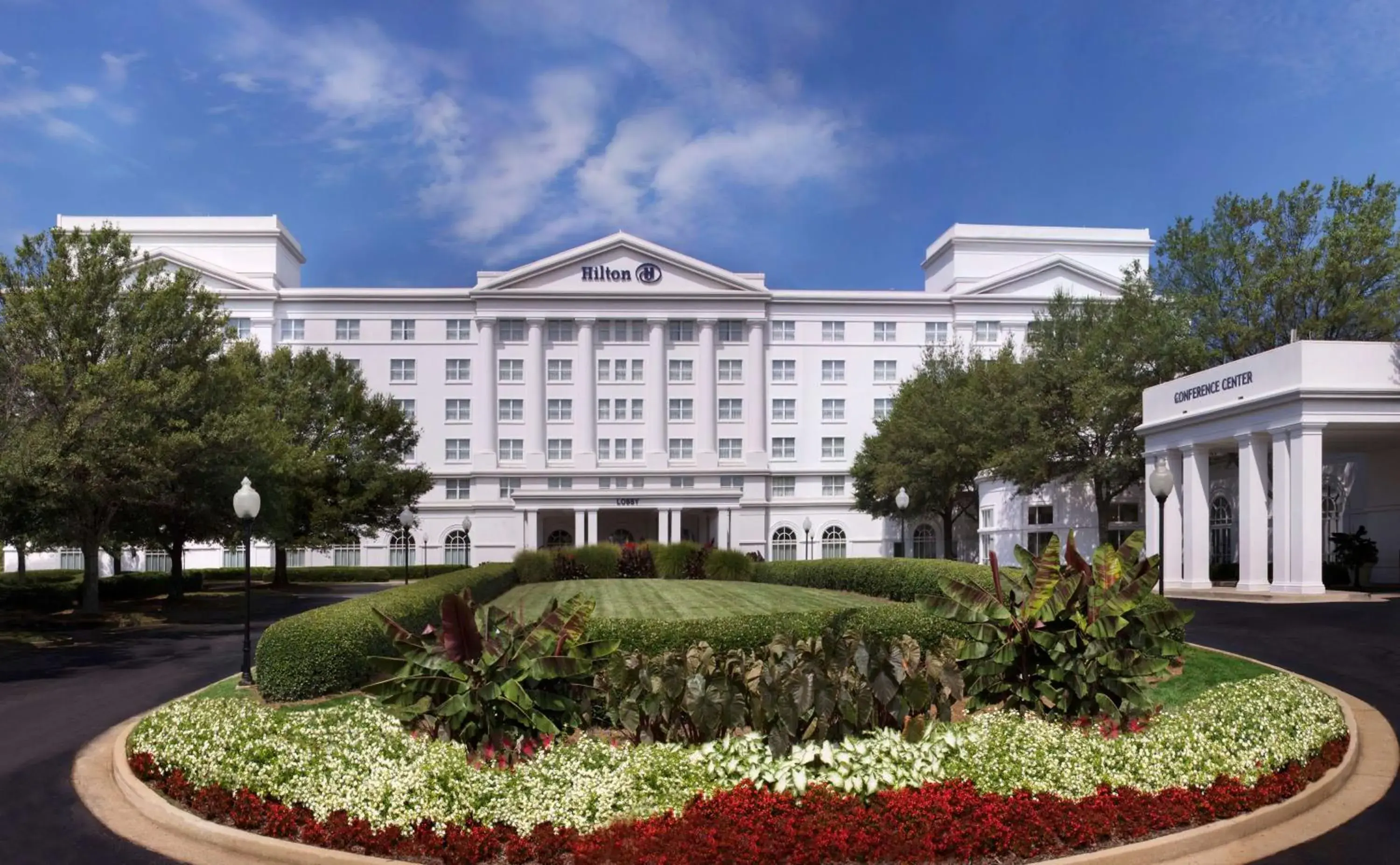 Property building in Hilton Atlanta/Marietta Hotel & Conference Center Property building in Hilton Atlanta/Marietta Hotel & Conference Center