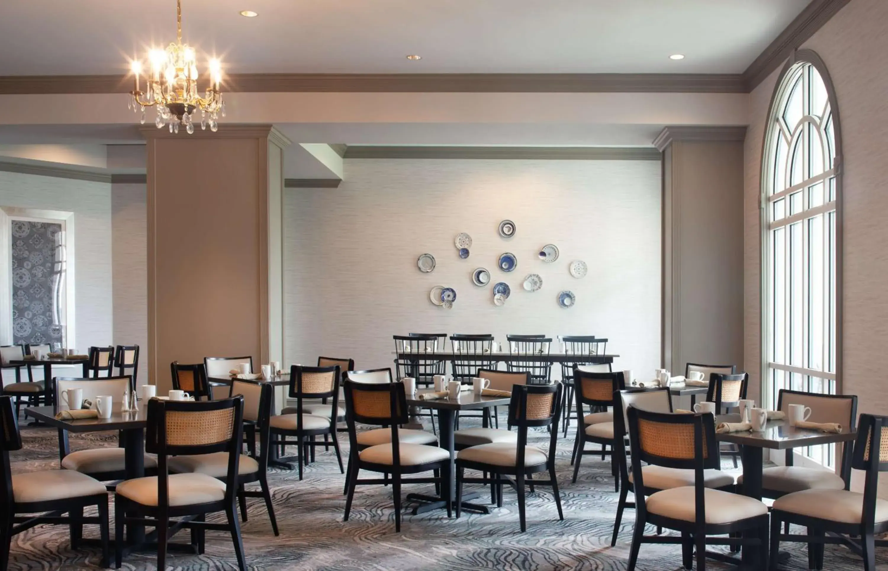 Restaurant/places to eat in Hilton Atlanta/Marietta Hotel & Conference Center Restaurant/places to eat in Hilton Atlanta/Marietta Hotel & Conference Center