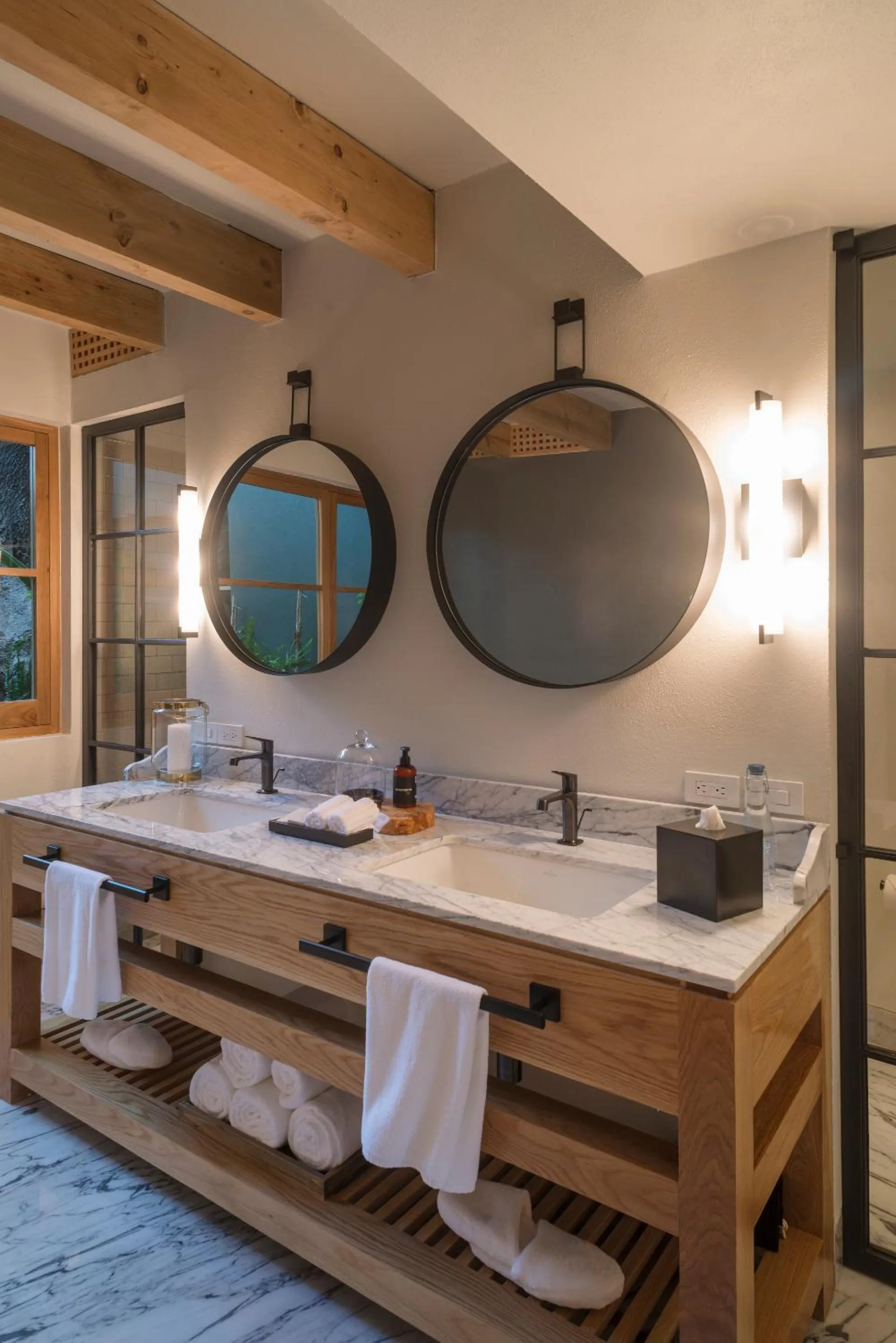 Shower in La Casa Rodavento