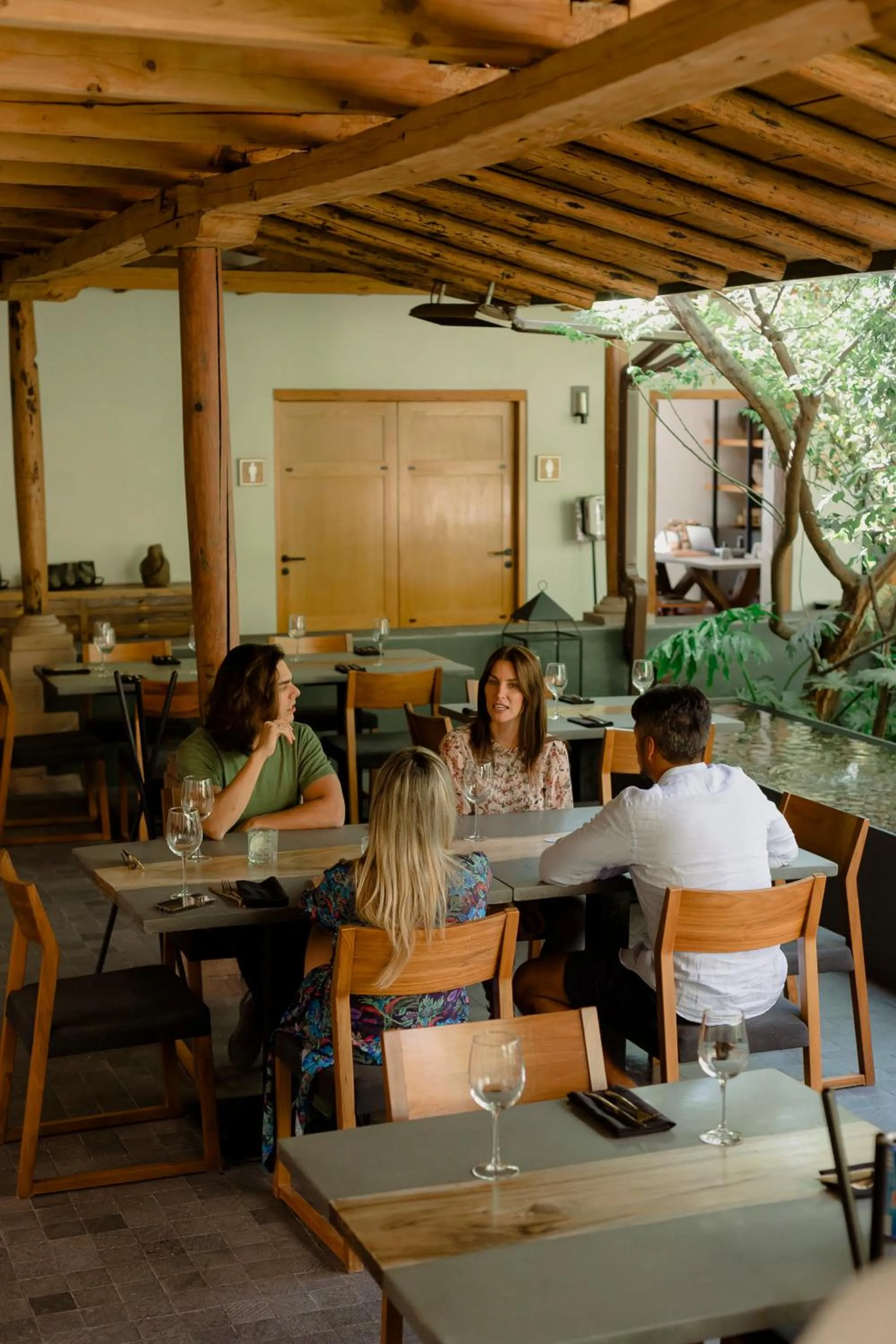 Restaurant/places to eat in La Casa Rodavento
