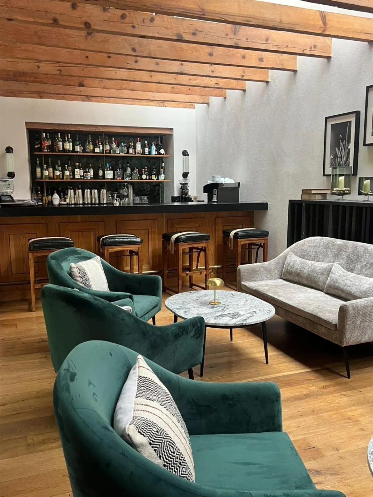 Restaurant/places to eat in La Casa Rodavento