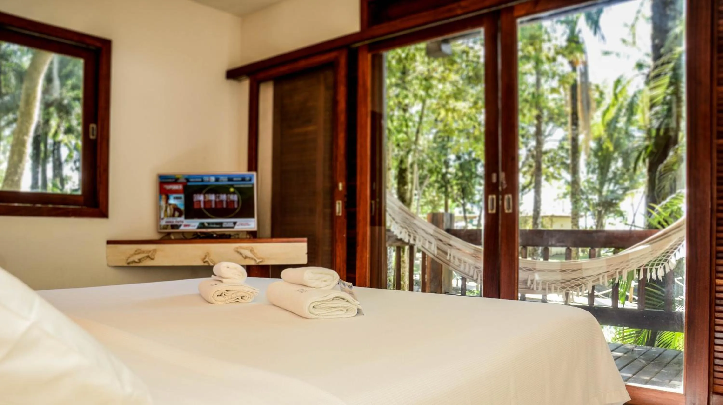 Bed in Aldeia do Mar Sensorial Hotel