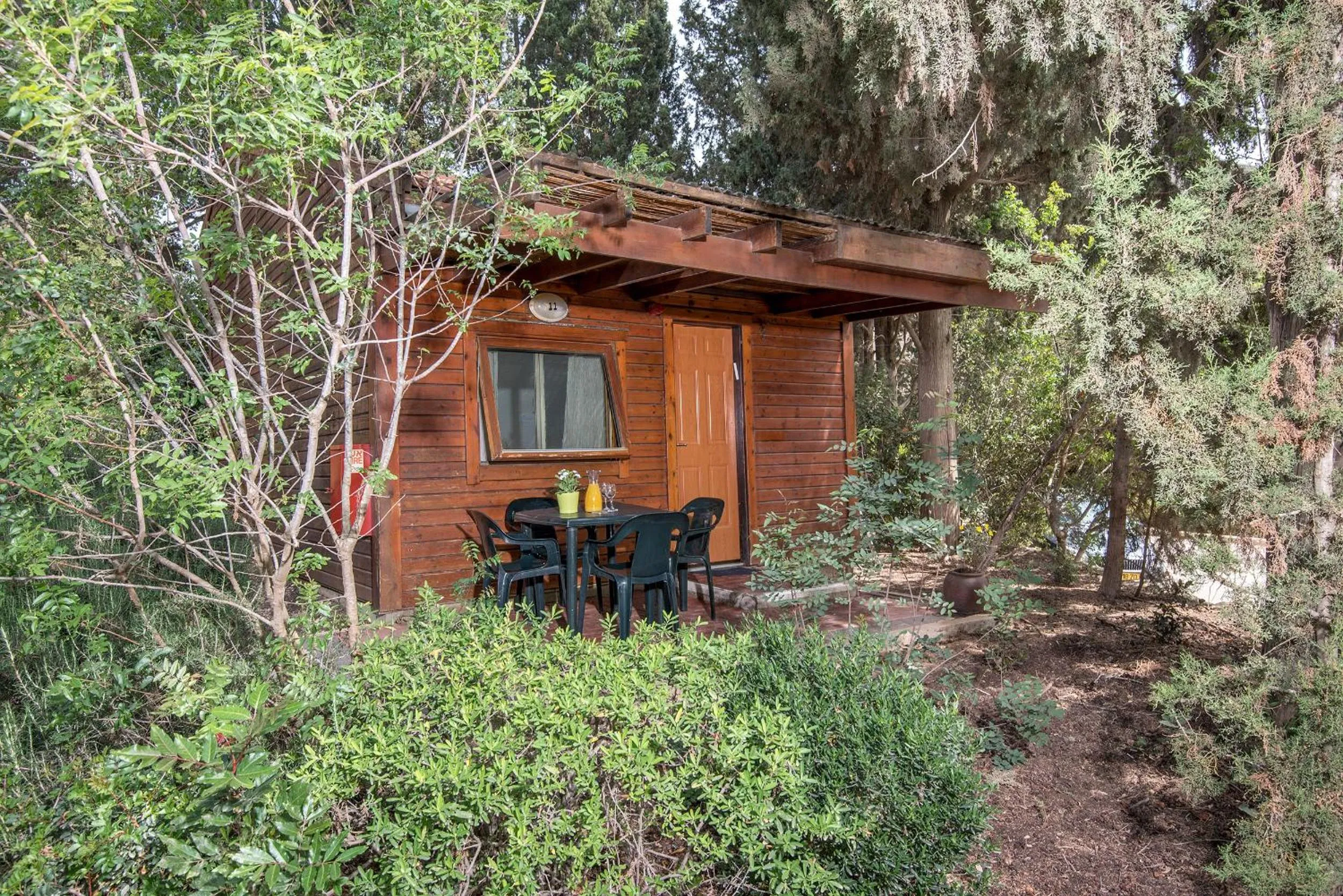 Garden view in Zohar Badeshe