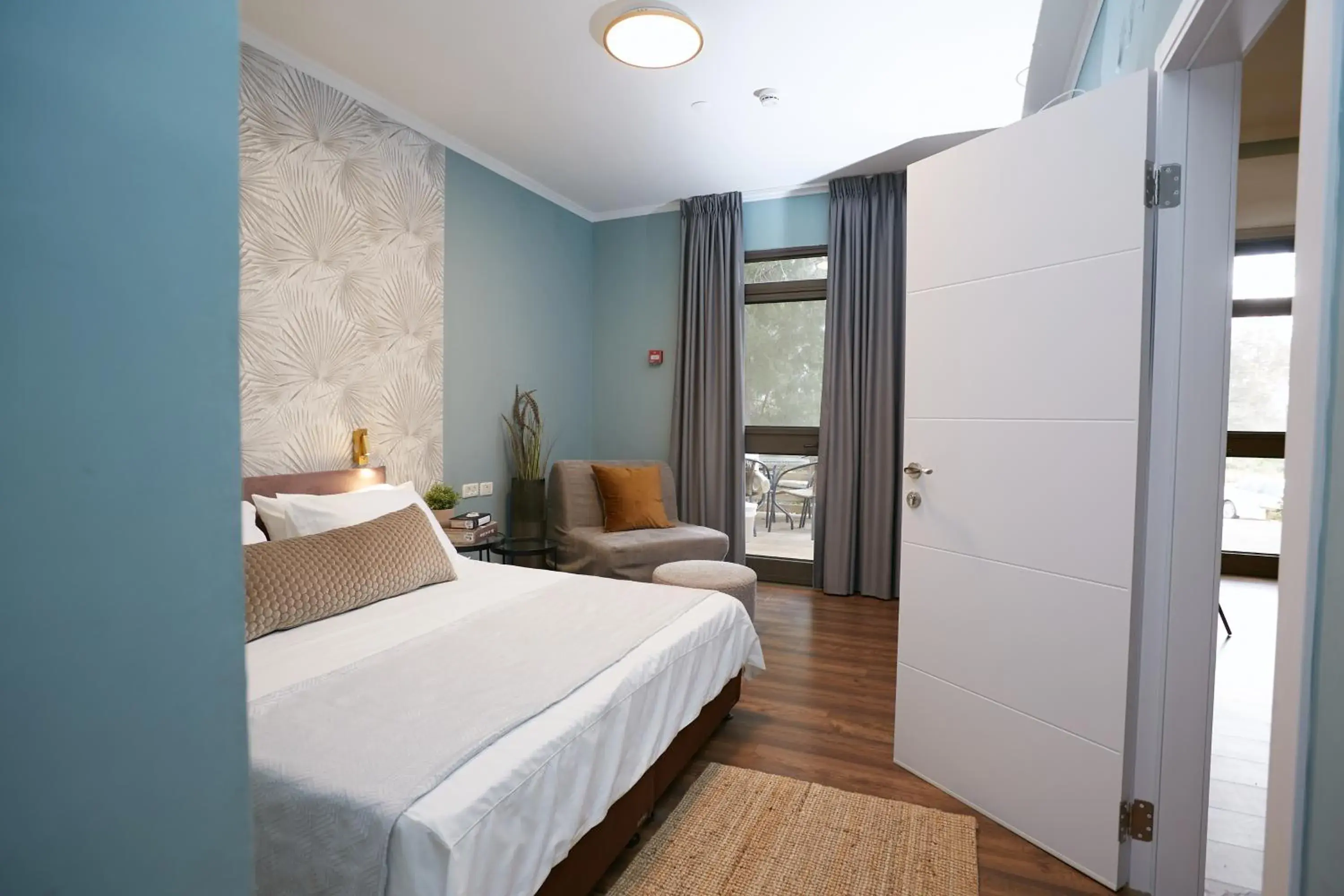 2 Bedroom Family Room in Zohar Badeshe 2 Bedroom Family Room in Zohar Badeshe