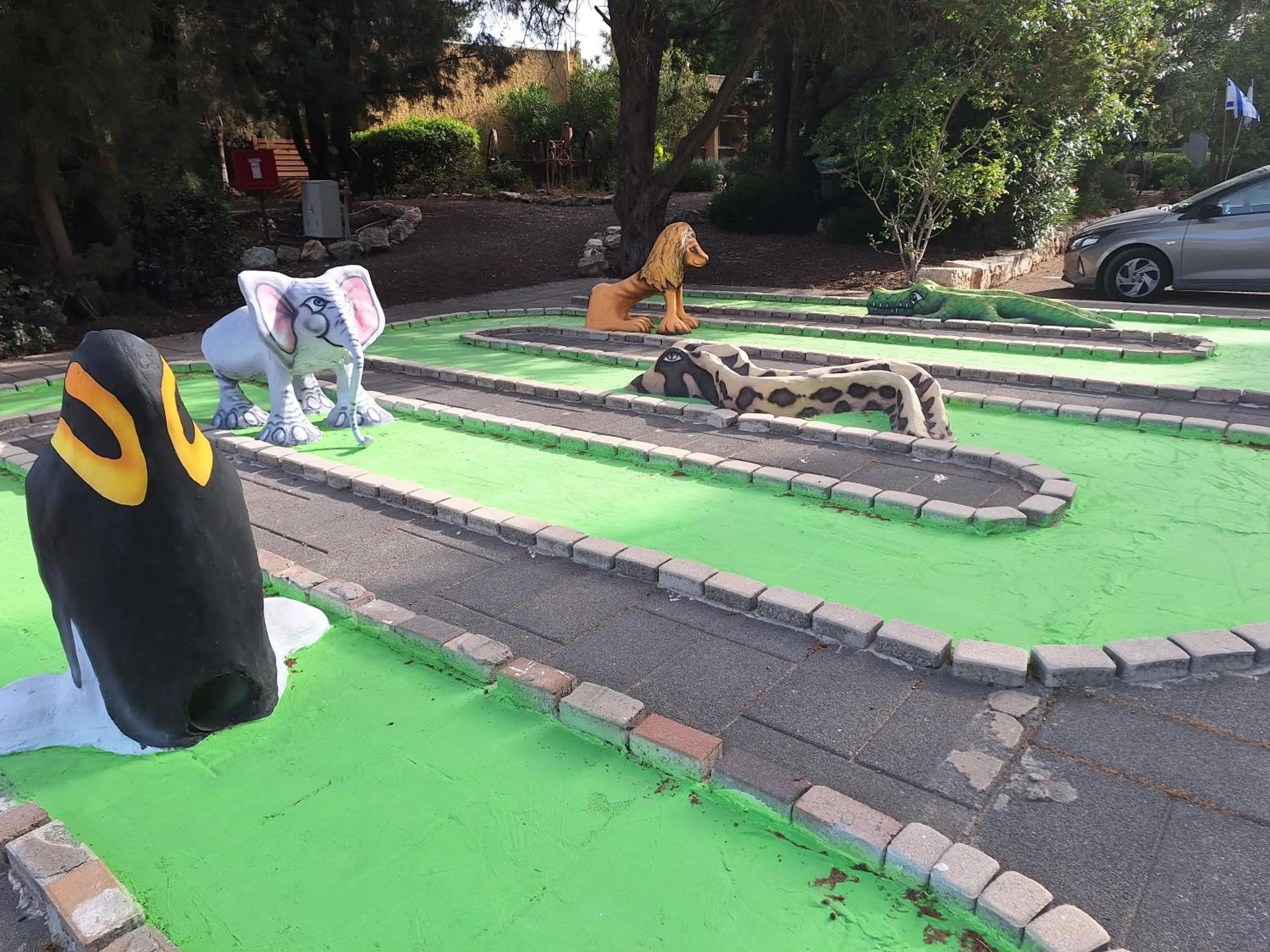 Minigolf in Zohar Badeshe