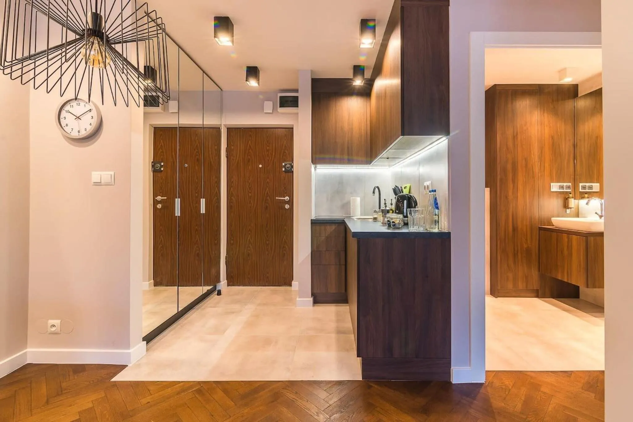 Bruna 2 - Charming Apartment by Noclegi Renters