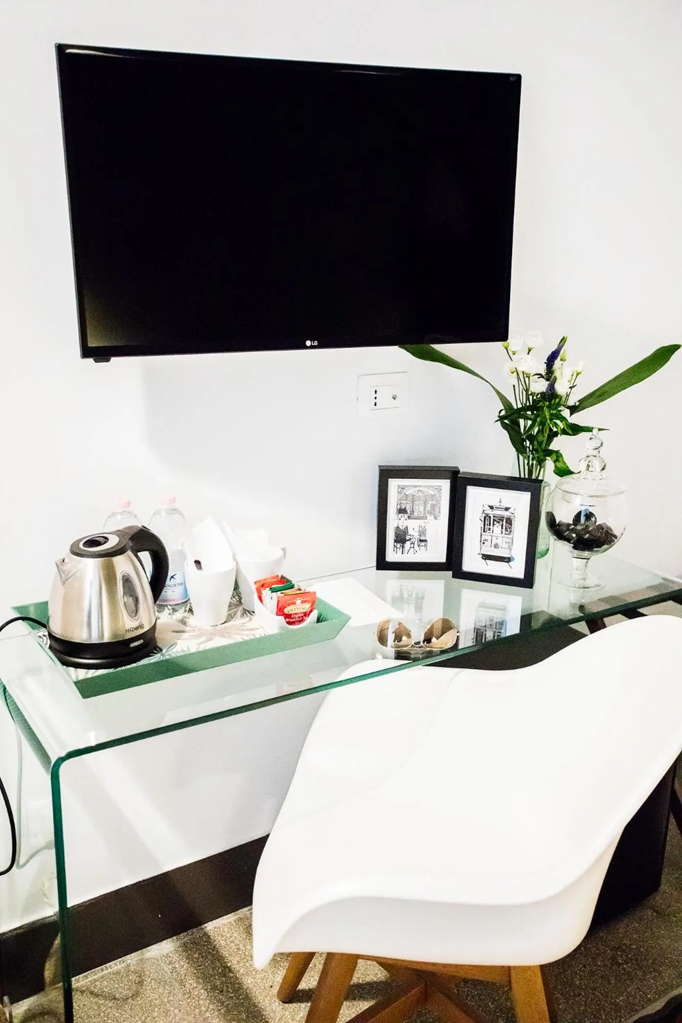 Seating area in BB Casamatta