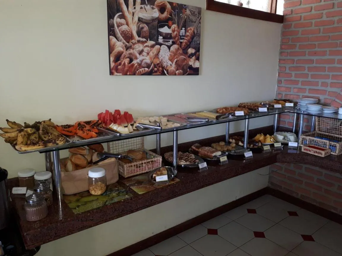 Food and drinks in Pousada Raisis