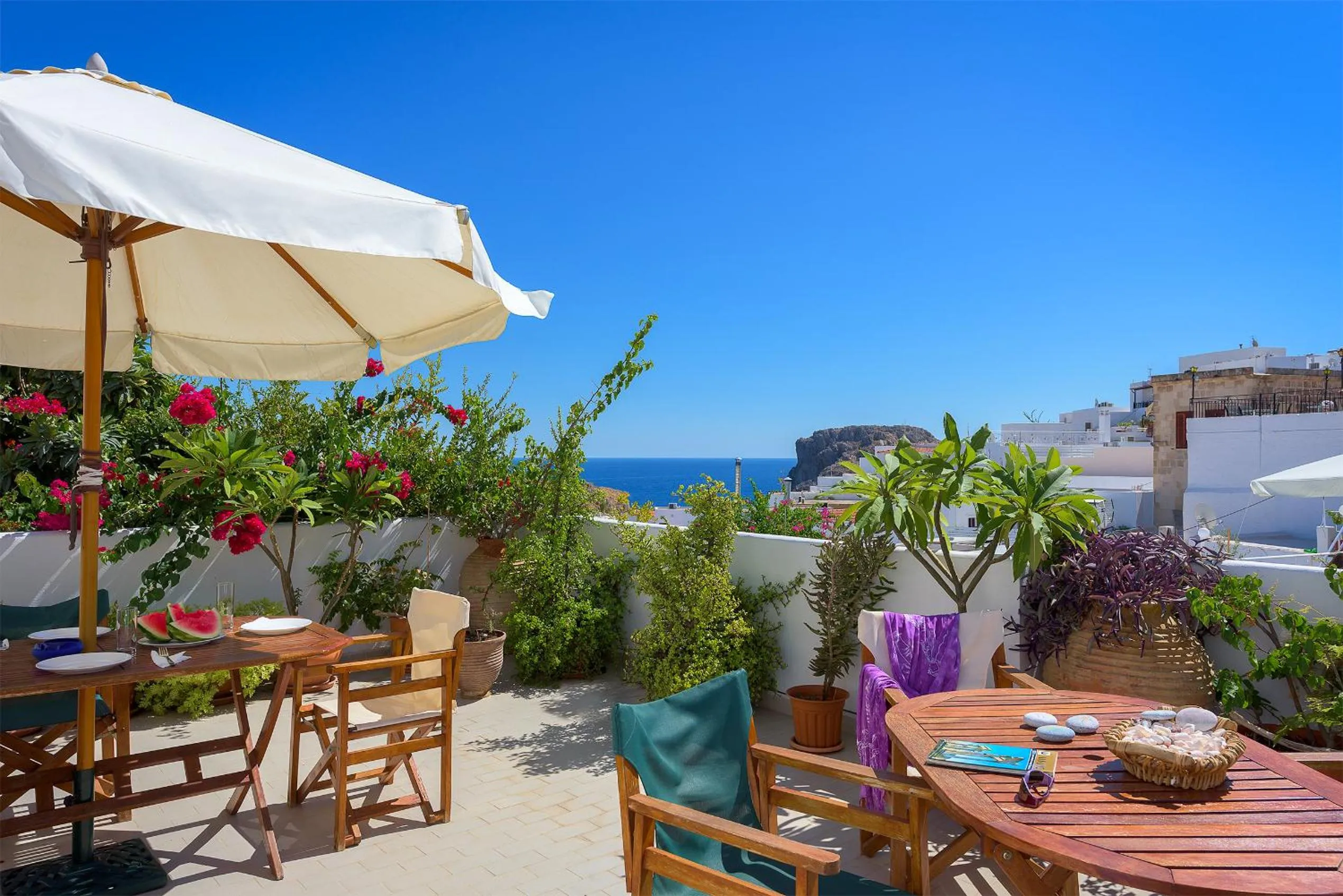 Sea view in Erato Apartments