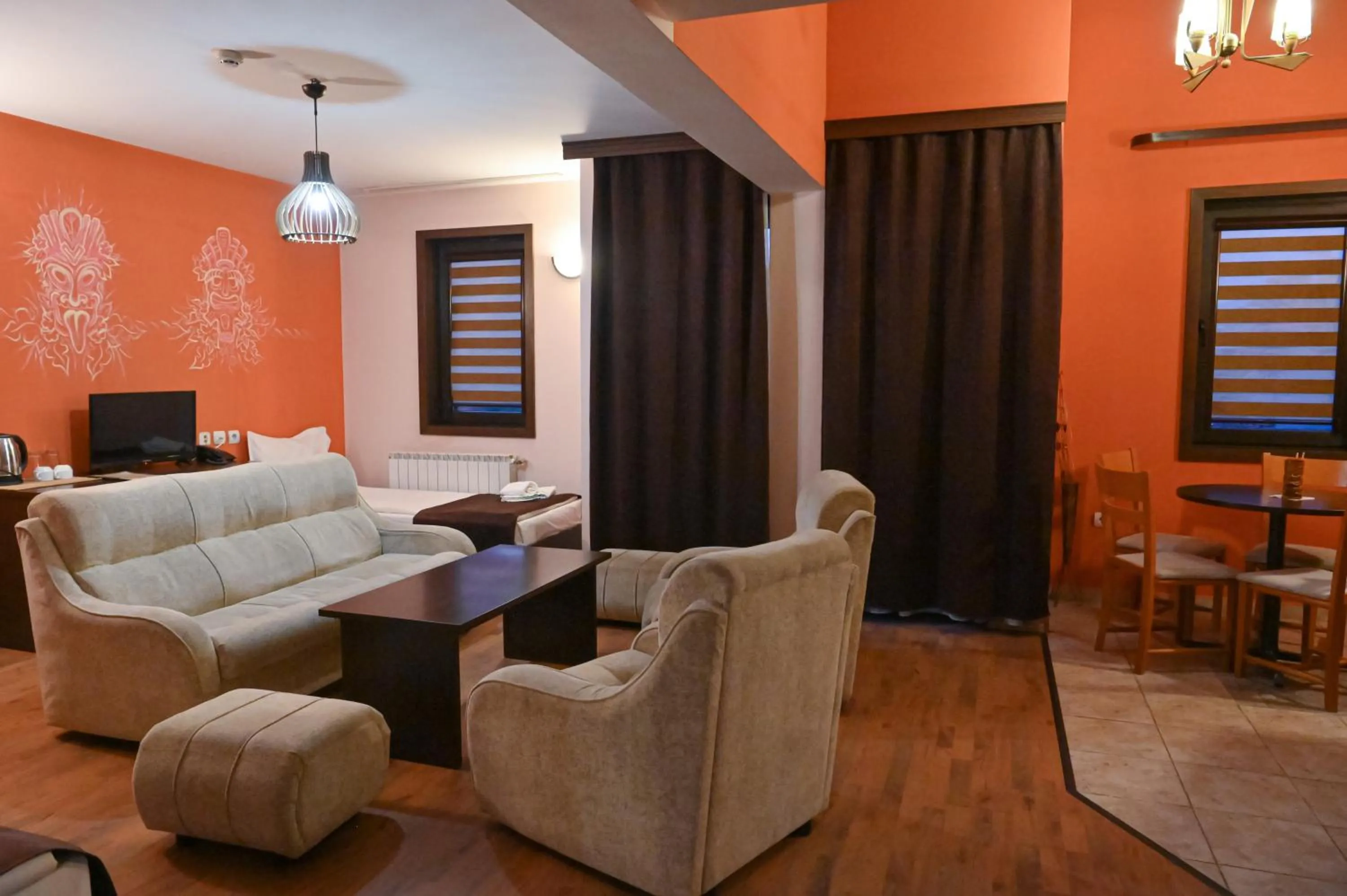 TV and multimedia in Hotel Ida