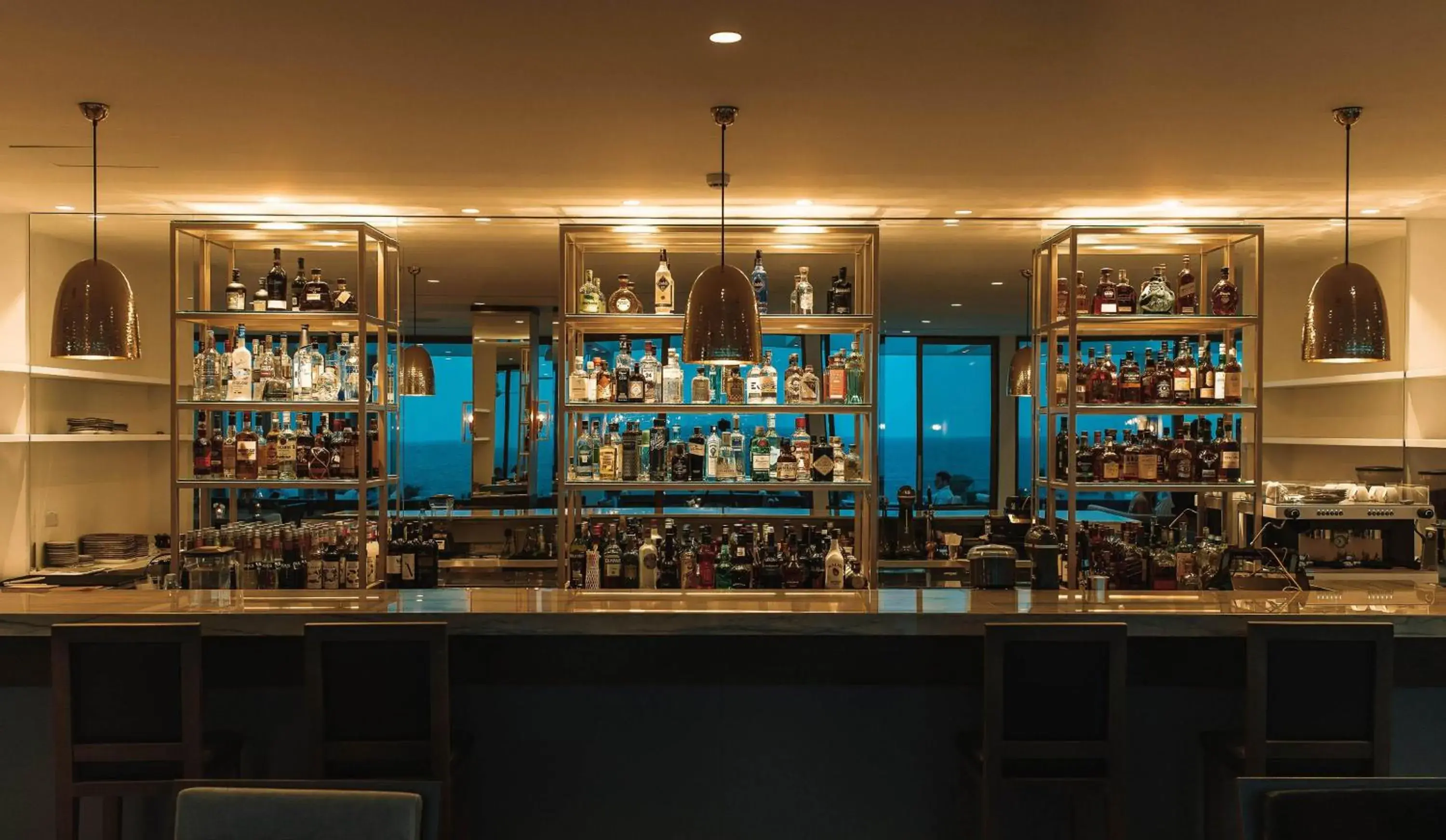 Lounge or bar in Annabelle Lounge or bar in Annabelle