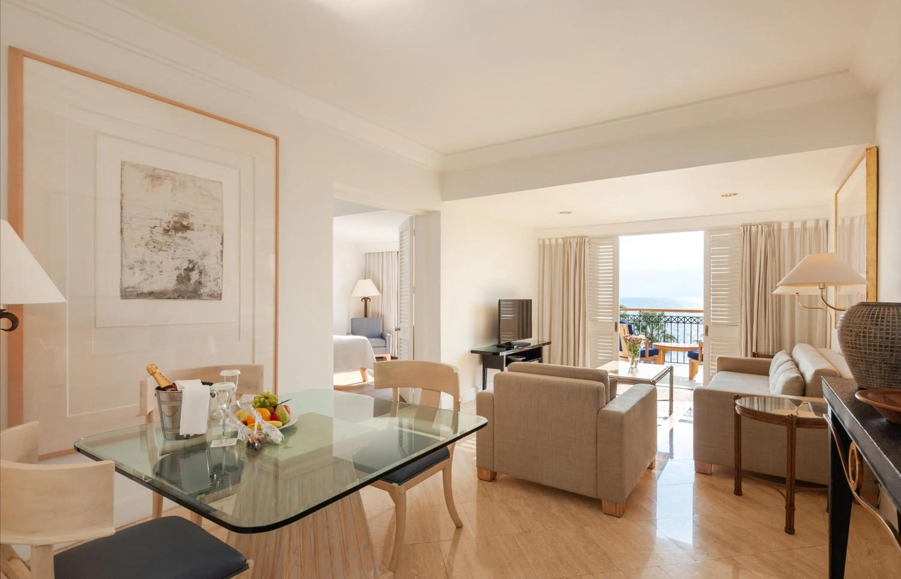 Photo of the whole room in Annabelle