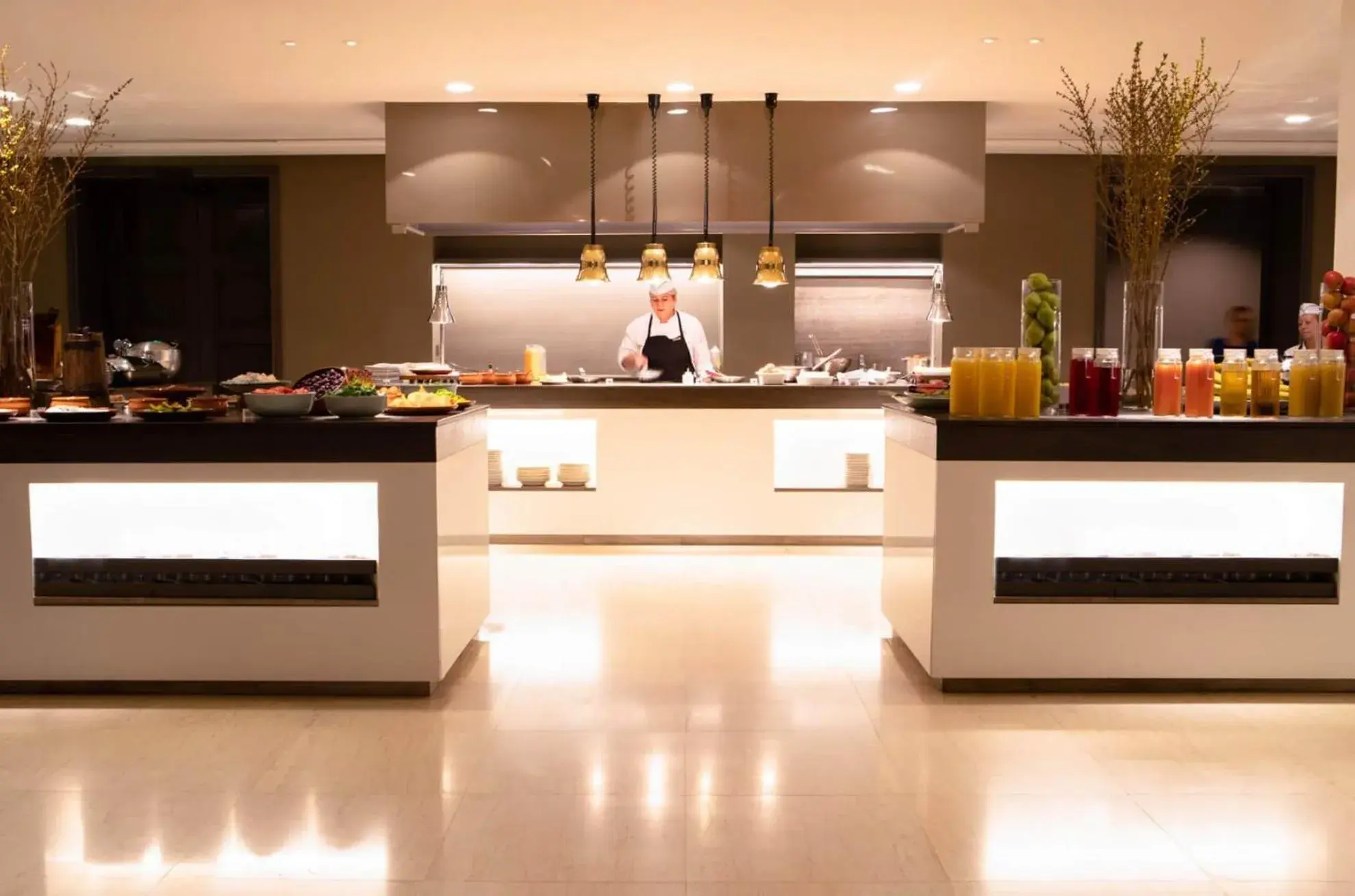 Breakfast in Annabelle Breakfast in Annabelle