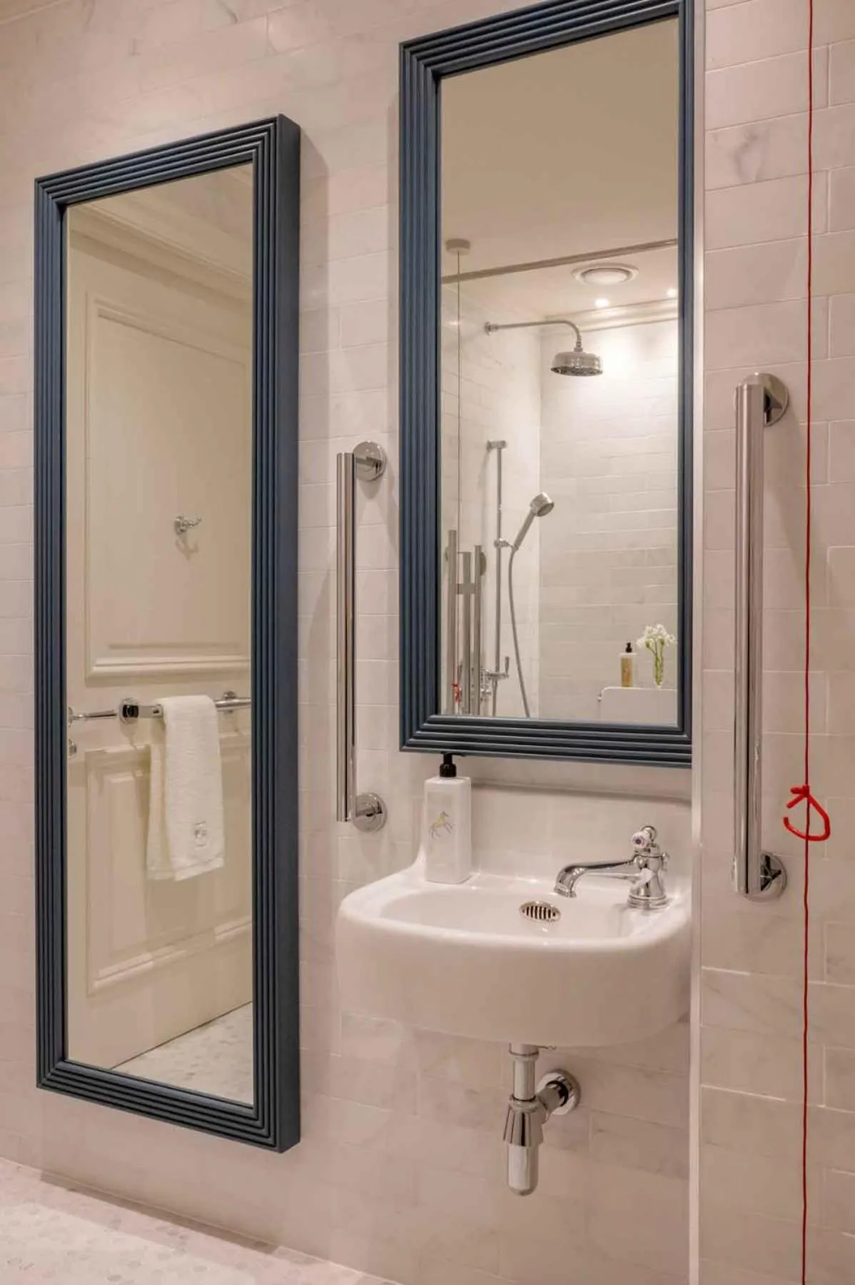 Shower in Cashel Palace Hotel