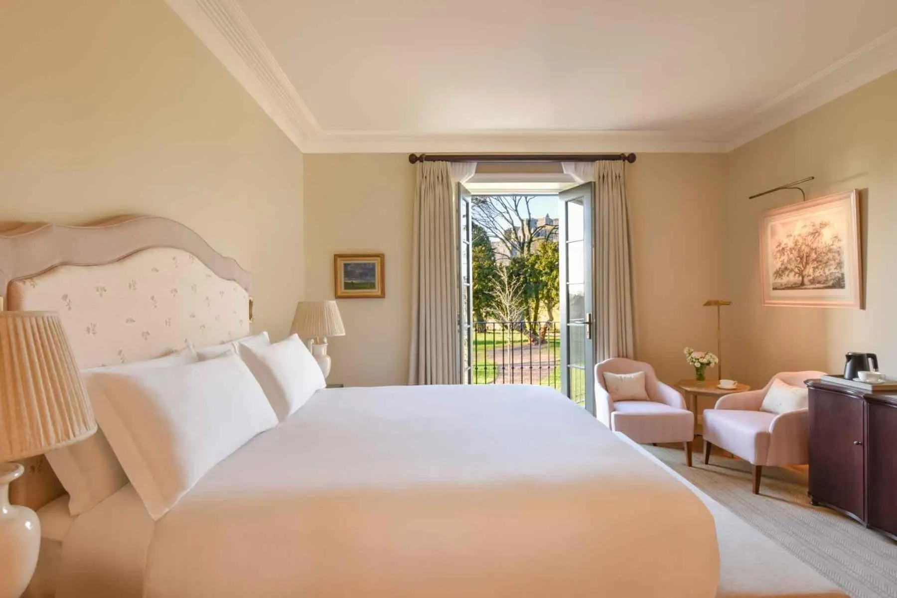 Balcony/Terrace, Bed in Cashel Palace Hotel