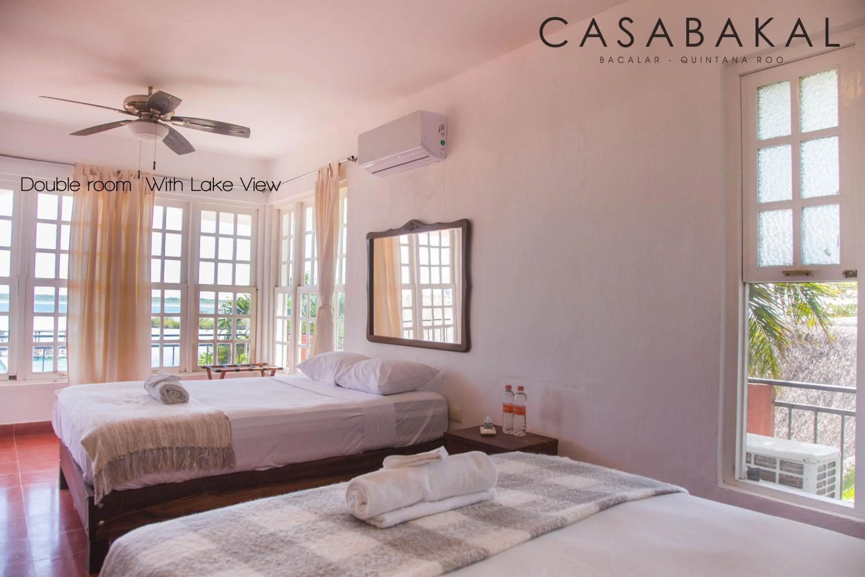 Photo of the whole room, Bed in Hotel CasaBakal - A pie de Laguna - Bacalar