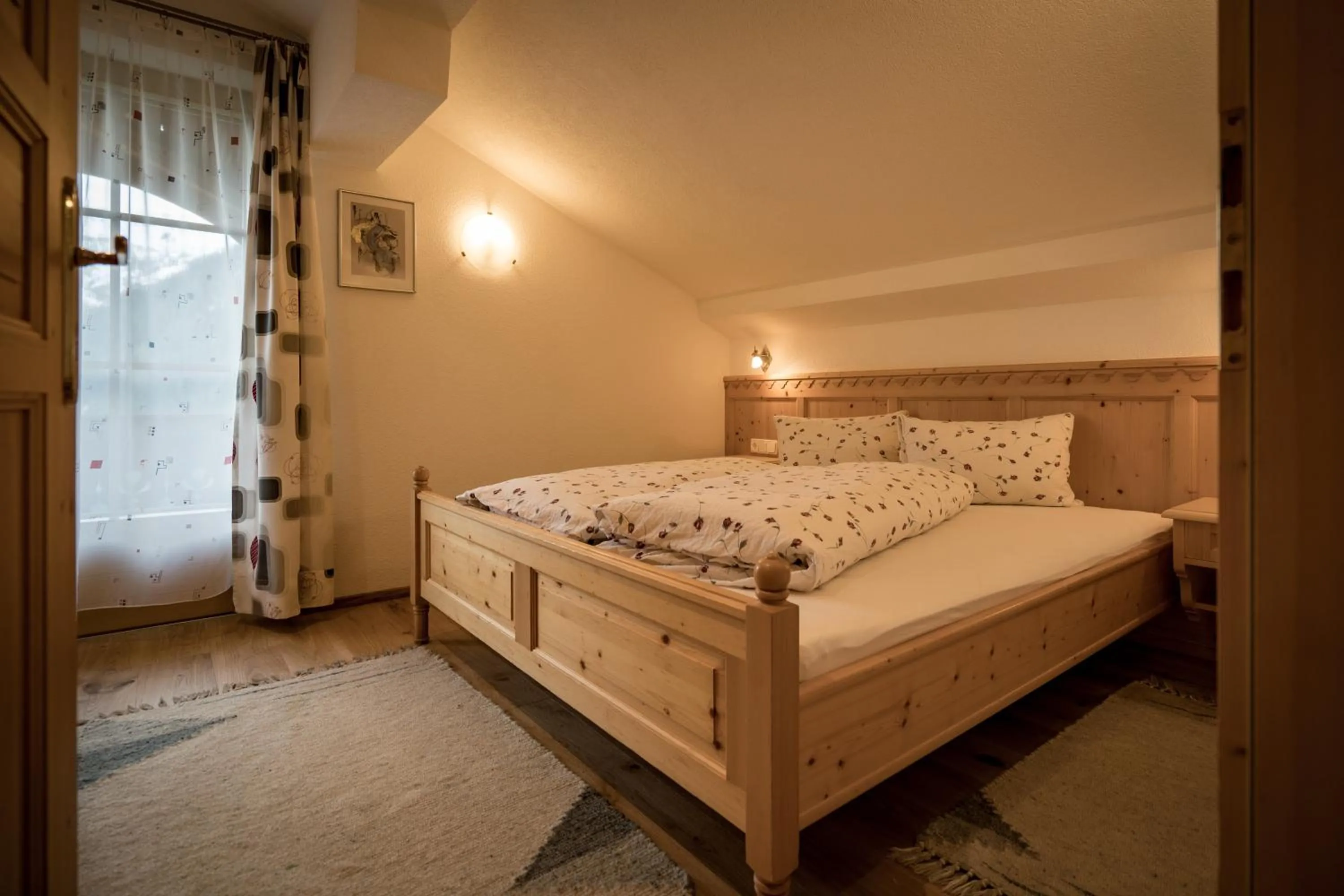 Bed in Apartmenthaus Gutwenger