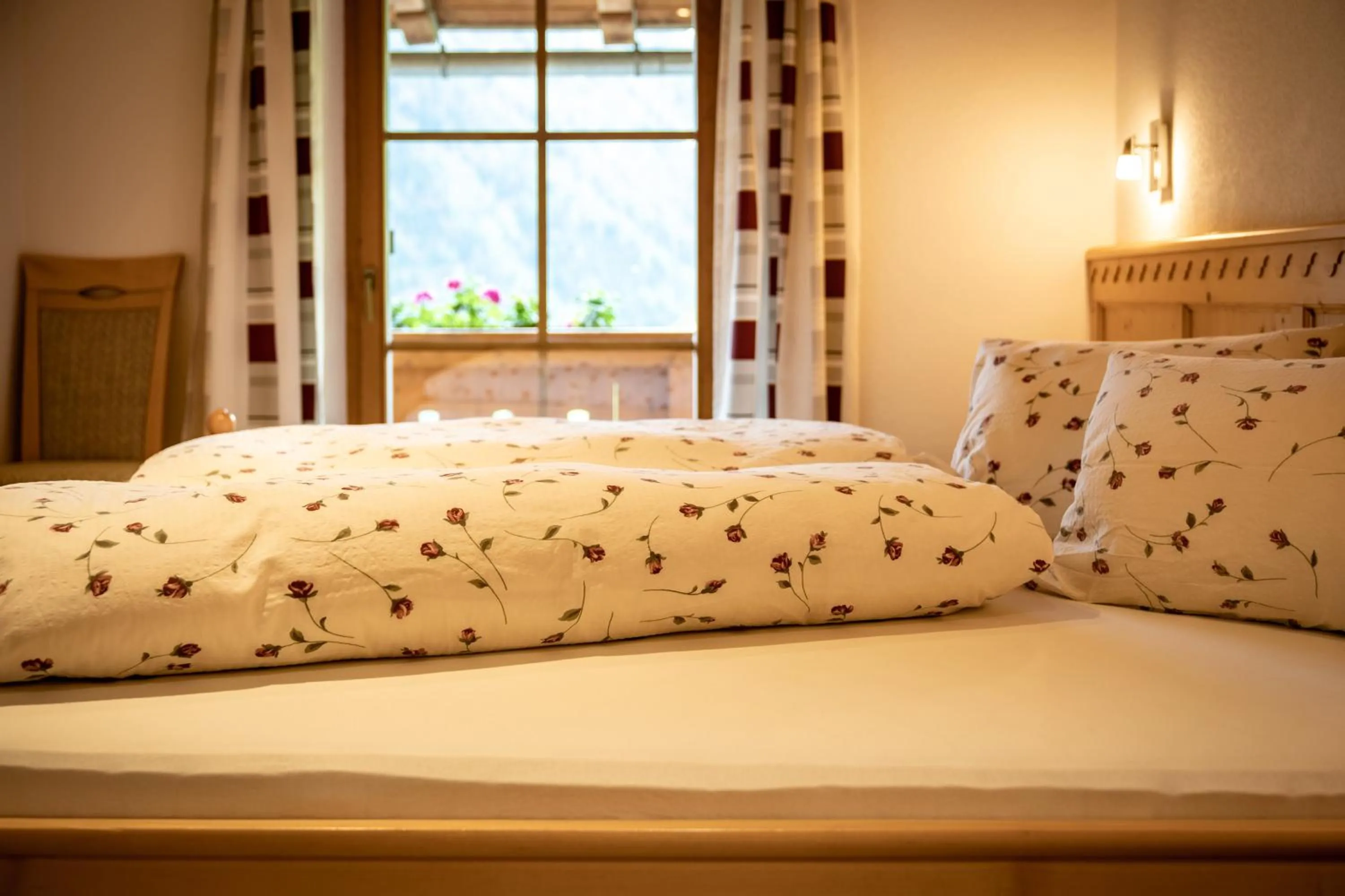 Photo of the whole room, Bed in Apartmenthaus Gutwenger