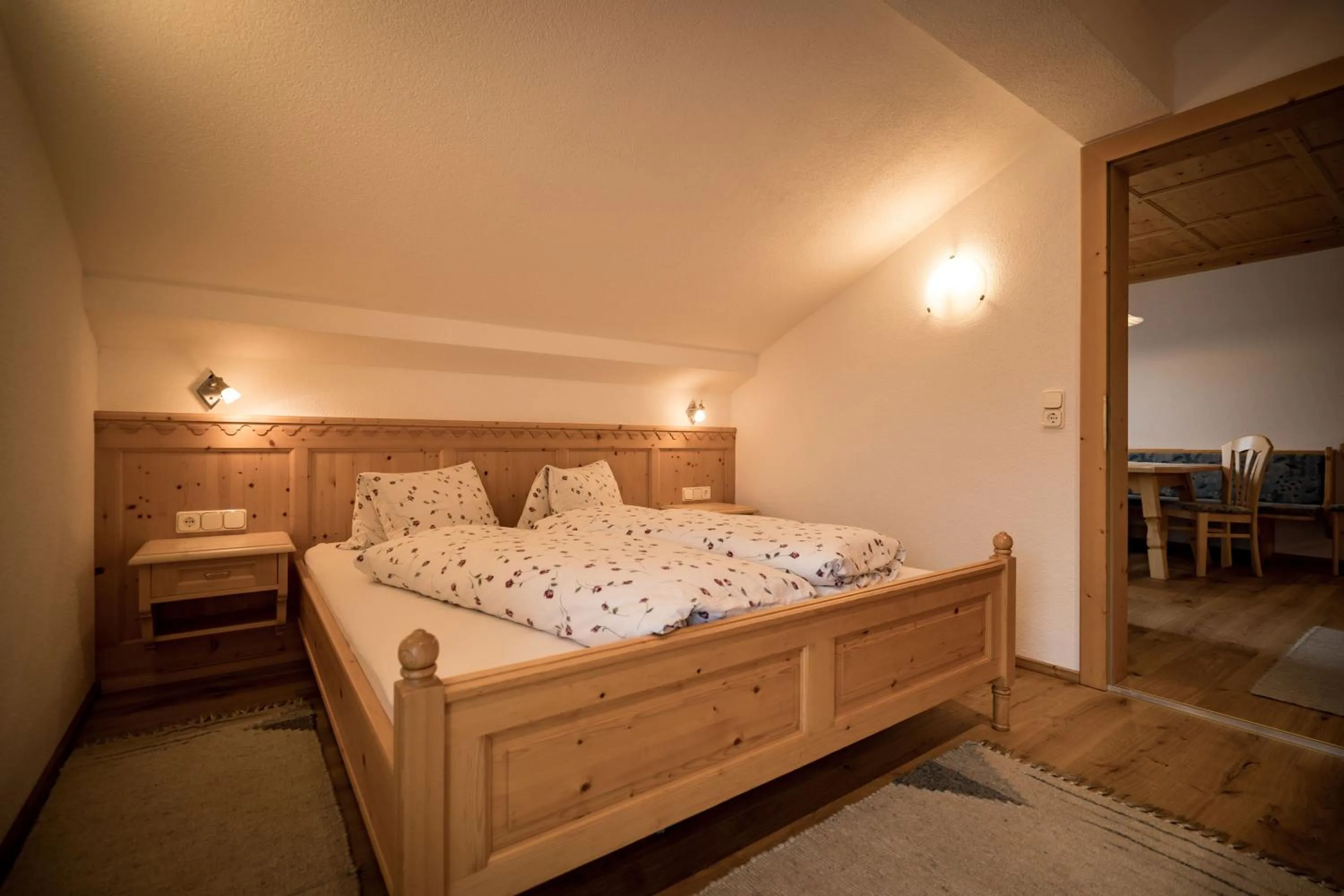 Bed in Apartmenthaus Gutwenger