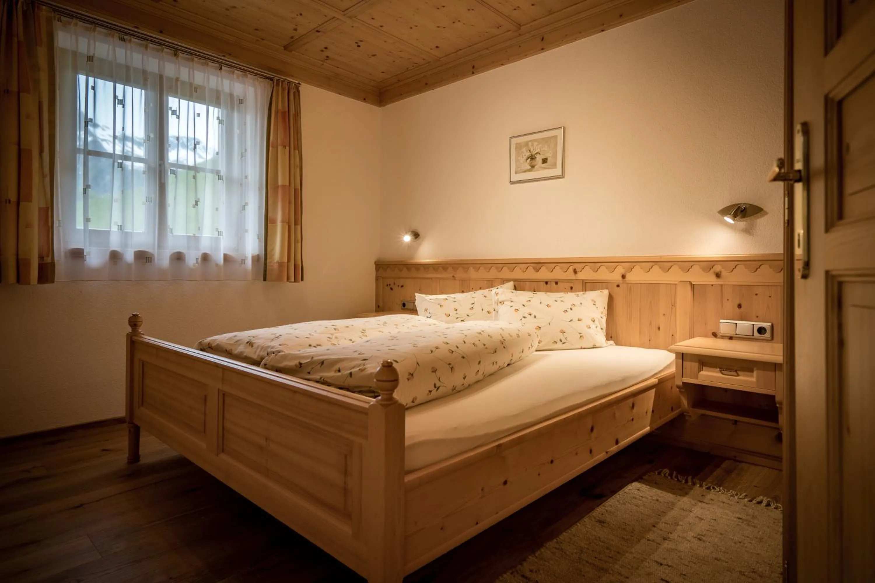 Bed in Apartmenthaus Gutwenger
