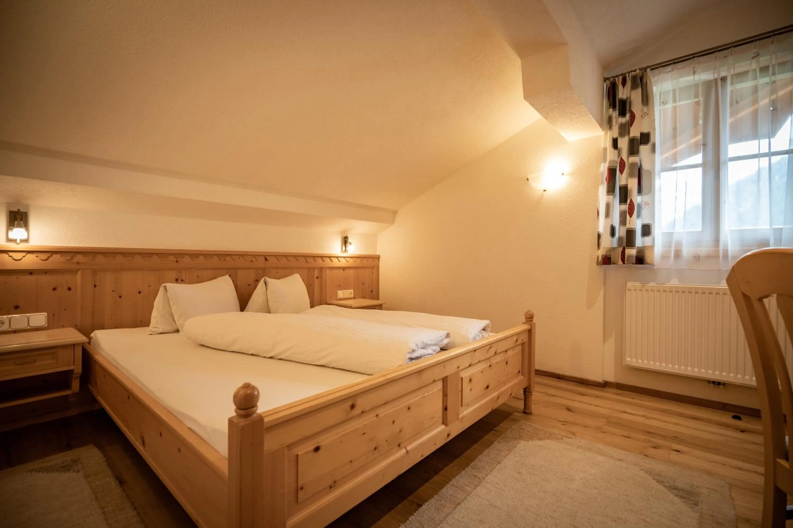 Bed in Apartmenthaus Gutwenger