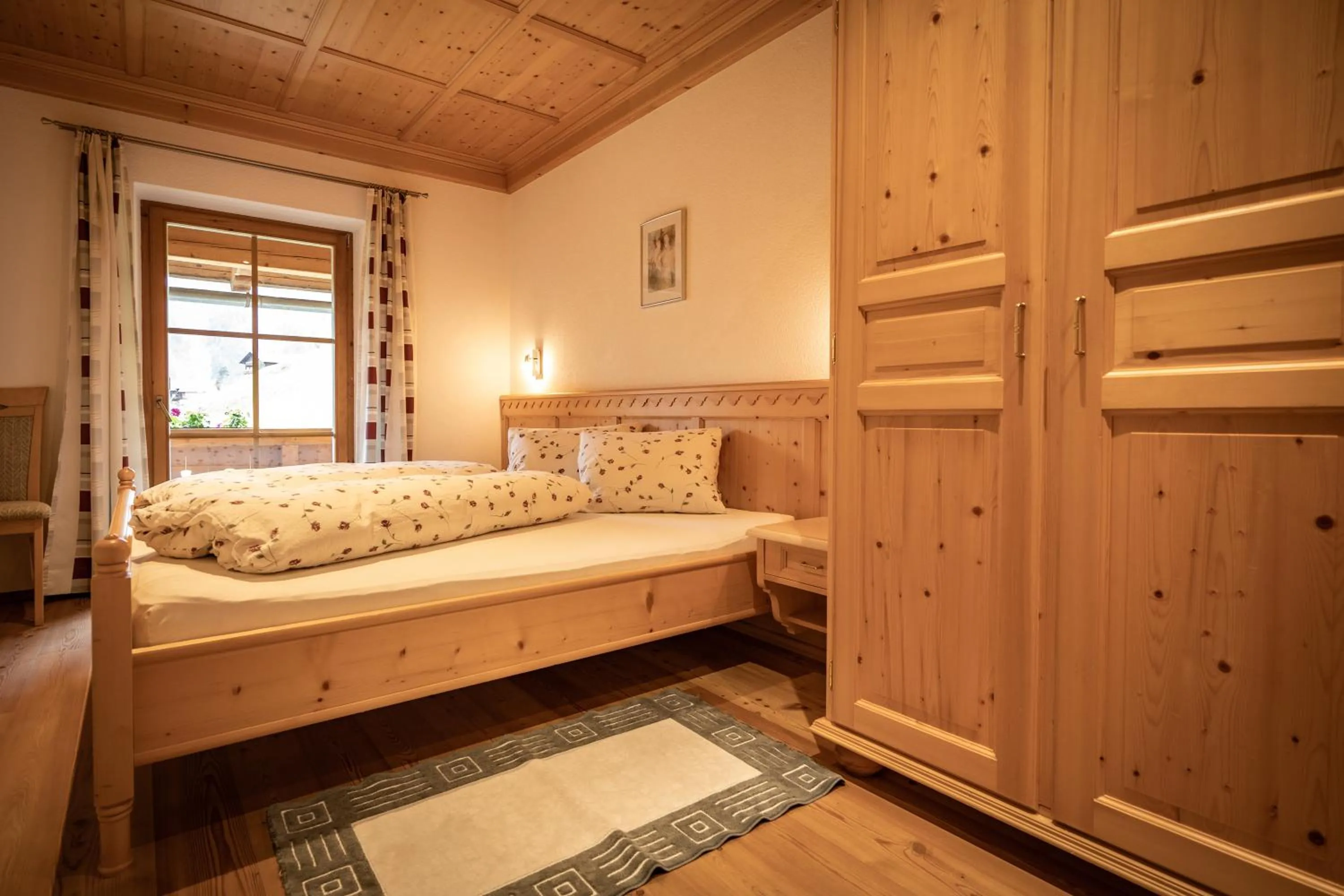 Bed in Apartmenthaus Gutwenger