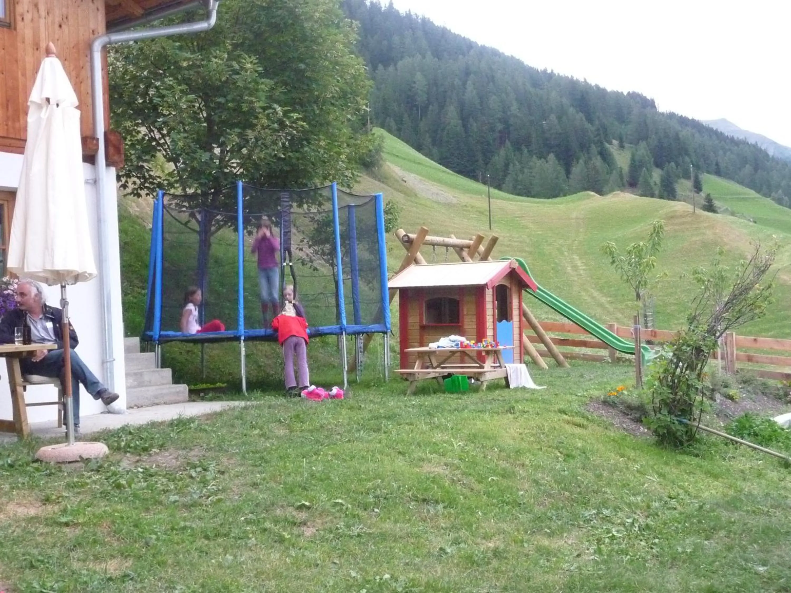 Children play ground in Apartmenthaus Gutwenger