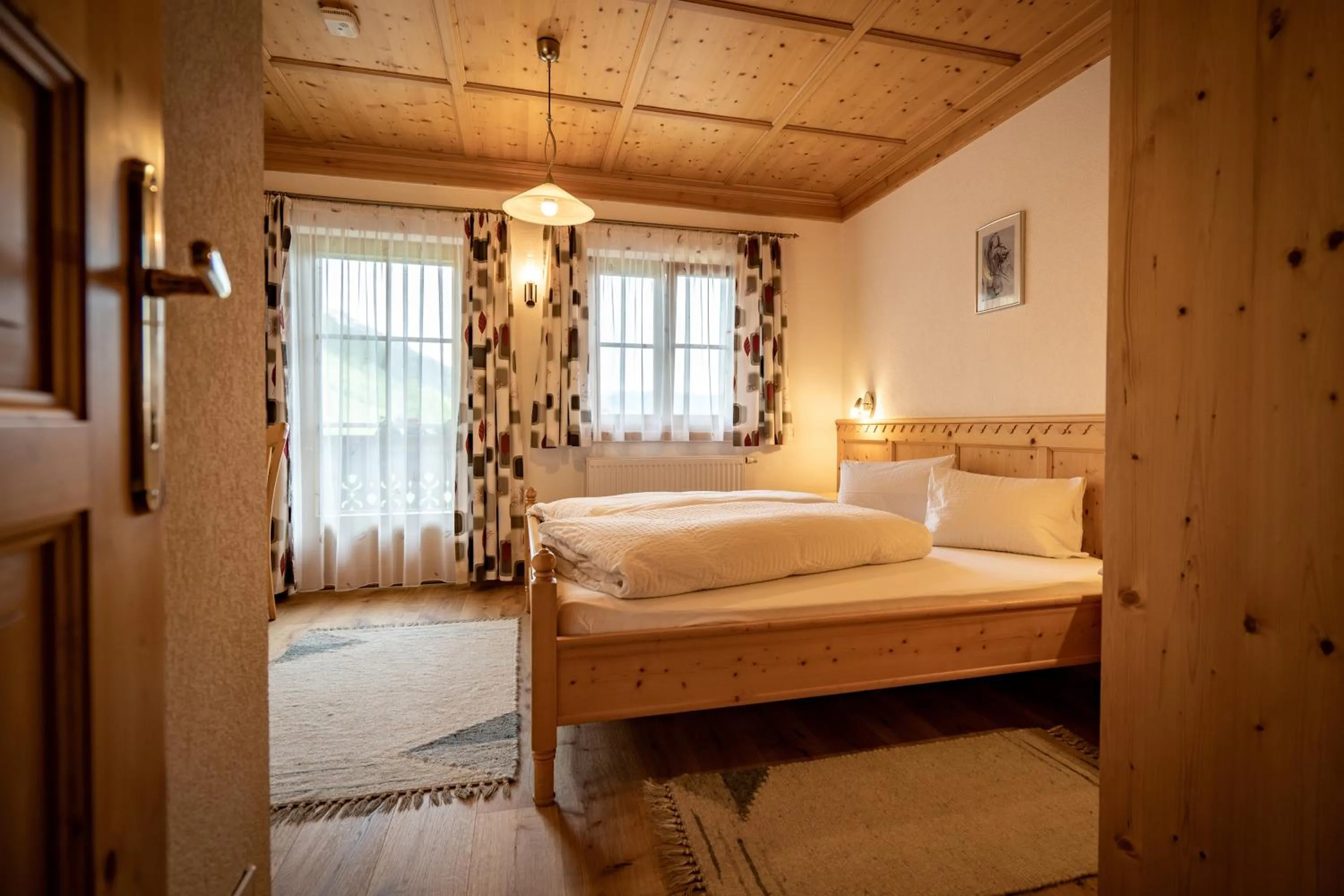 Bed in Apartmenthaus Gutwenger