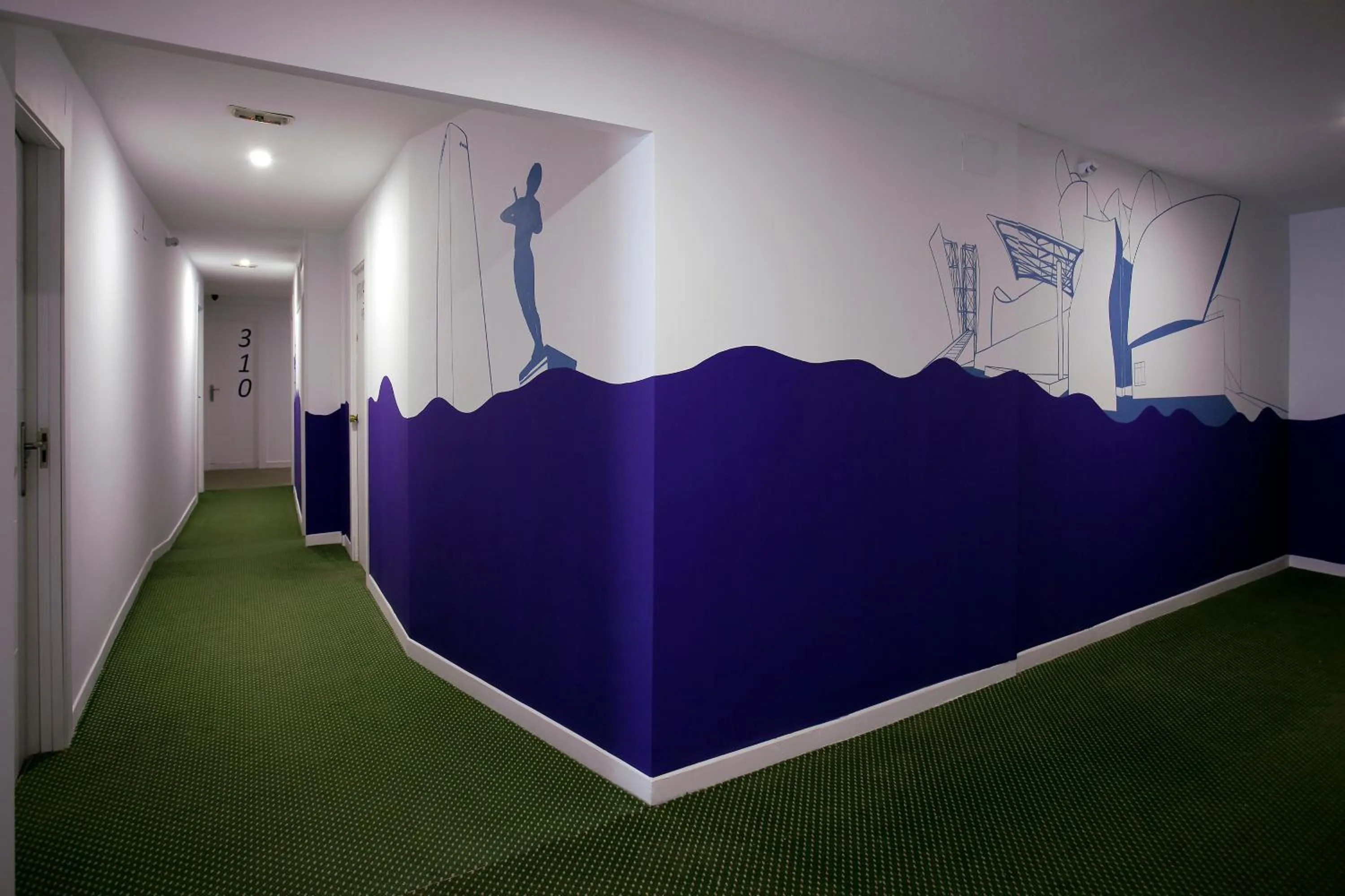 Decorative detail in Casual Gurea