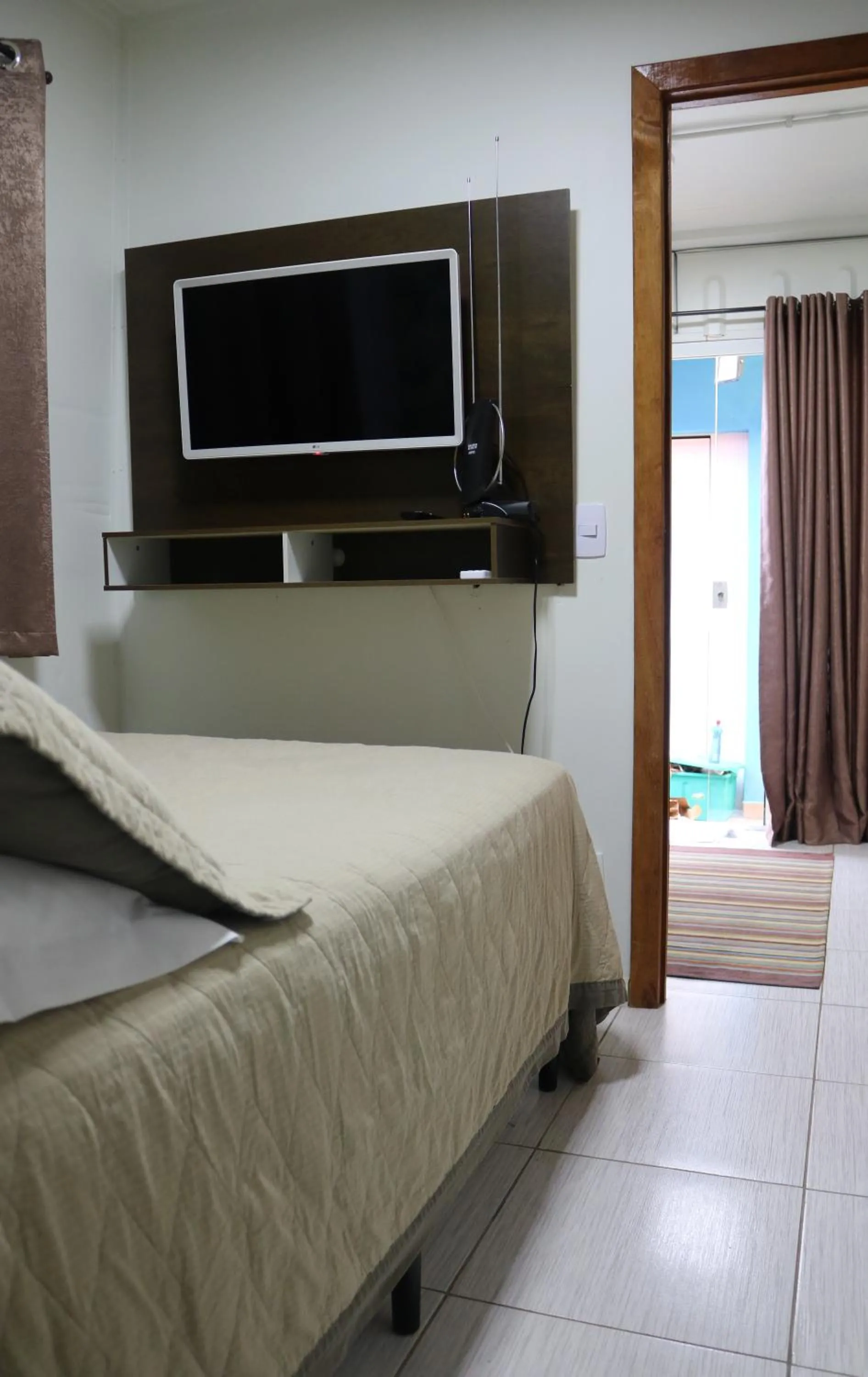Suite Privativa Tripla - single occupancy in Bonabrigo Hostel & Suítes