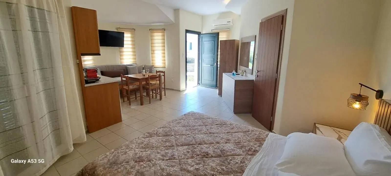 Superior Studio with Terrace and Sea View in Vassiliki Studios Superior Studio with Terrace and Sea View in Vassiliki Studios