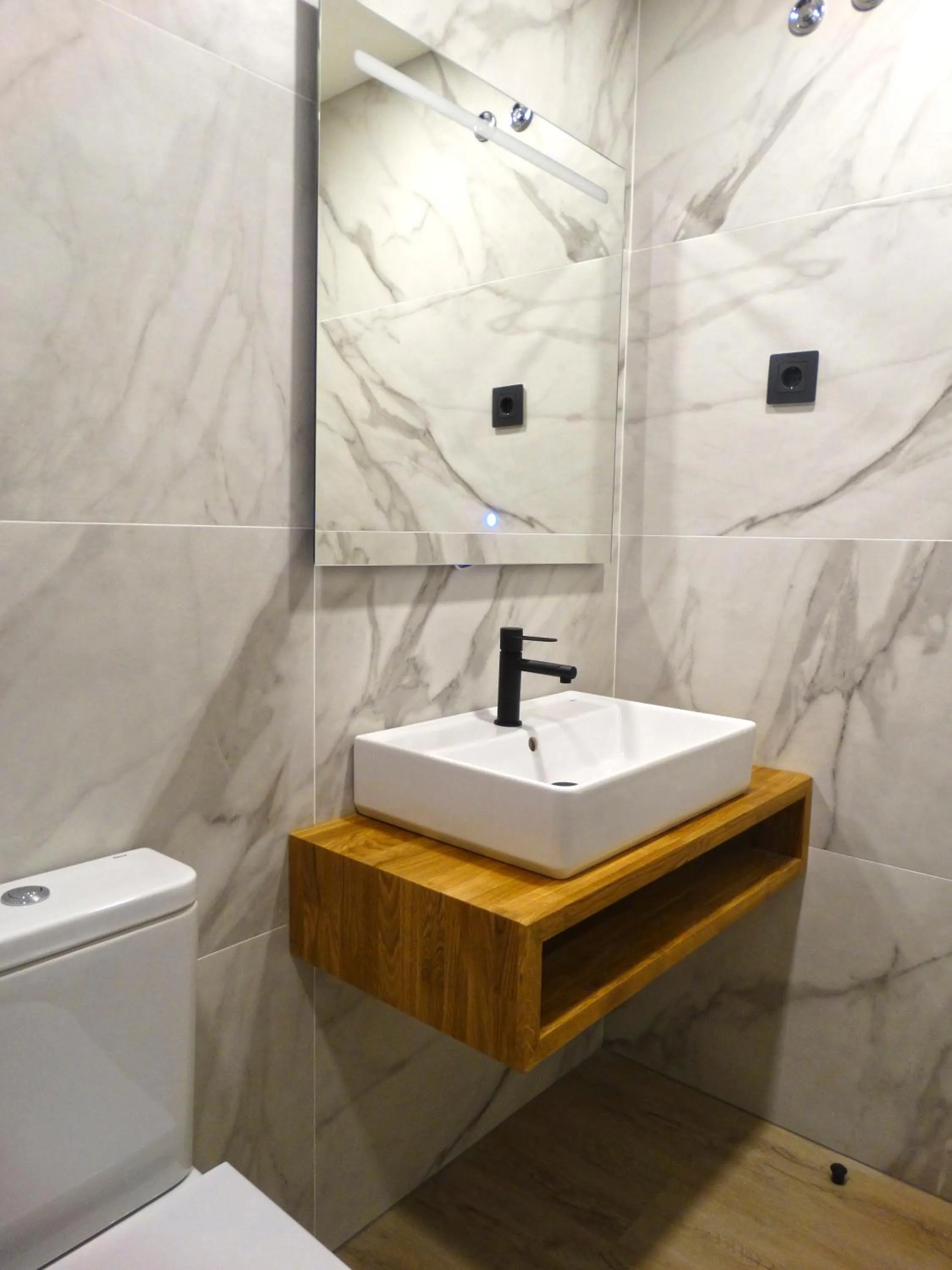 Bathroom in Apartamentos Málaga Premium - Calle San Telmo