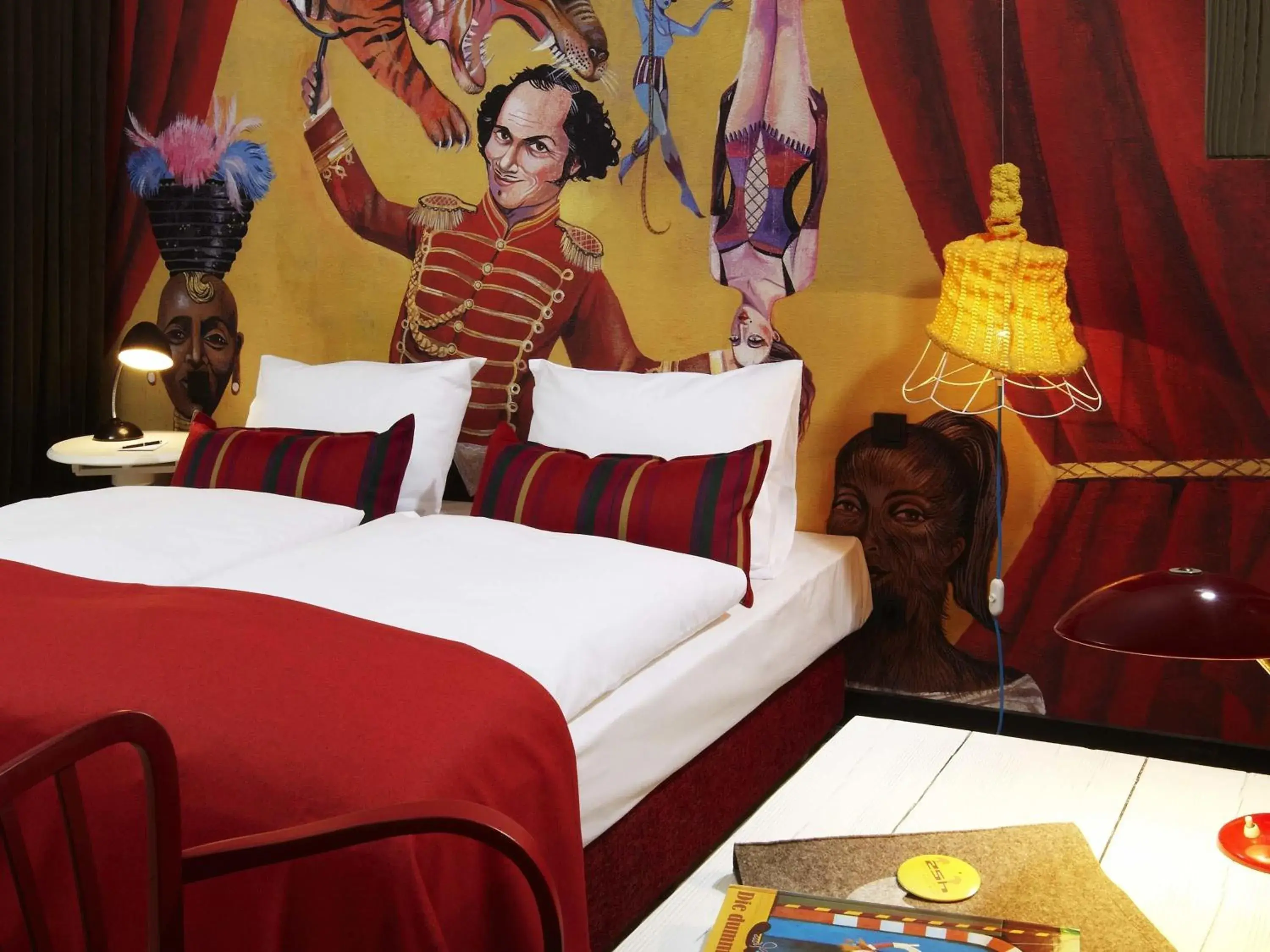 Bedroom, Bed in 25hours Hotel beim MuseumsQuartier Bedroom, Bed in 25hours Hotel beim MuseumsQuartier