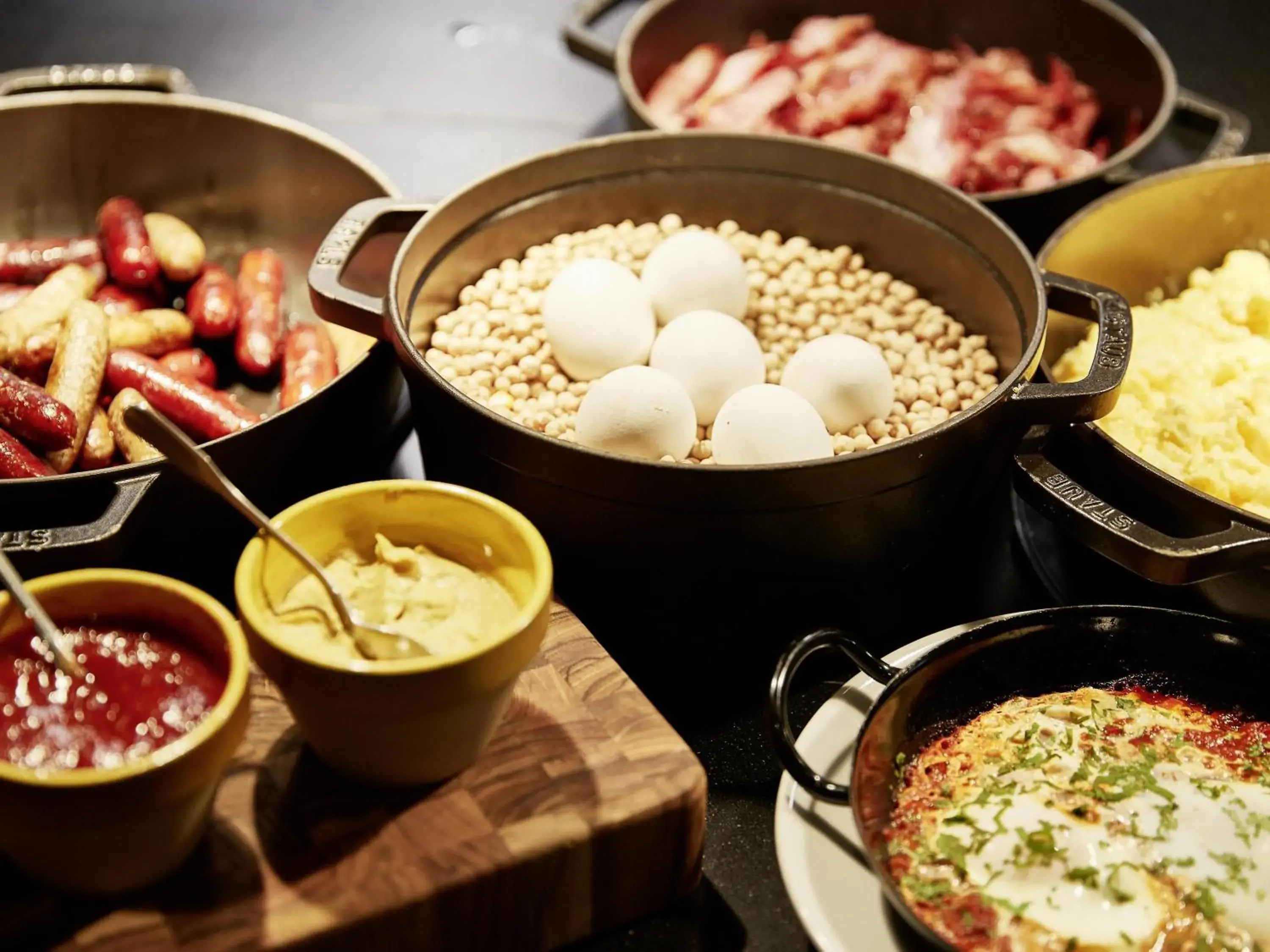 Breakfast in 25hours Hotel beim MuseumsQuartier Breakfast in 25hours Hotel beim MuseumsQuartier