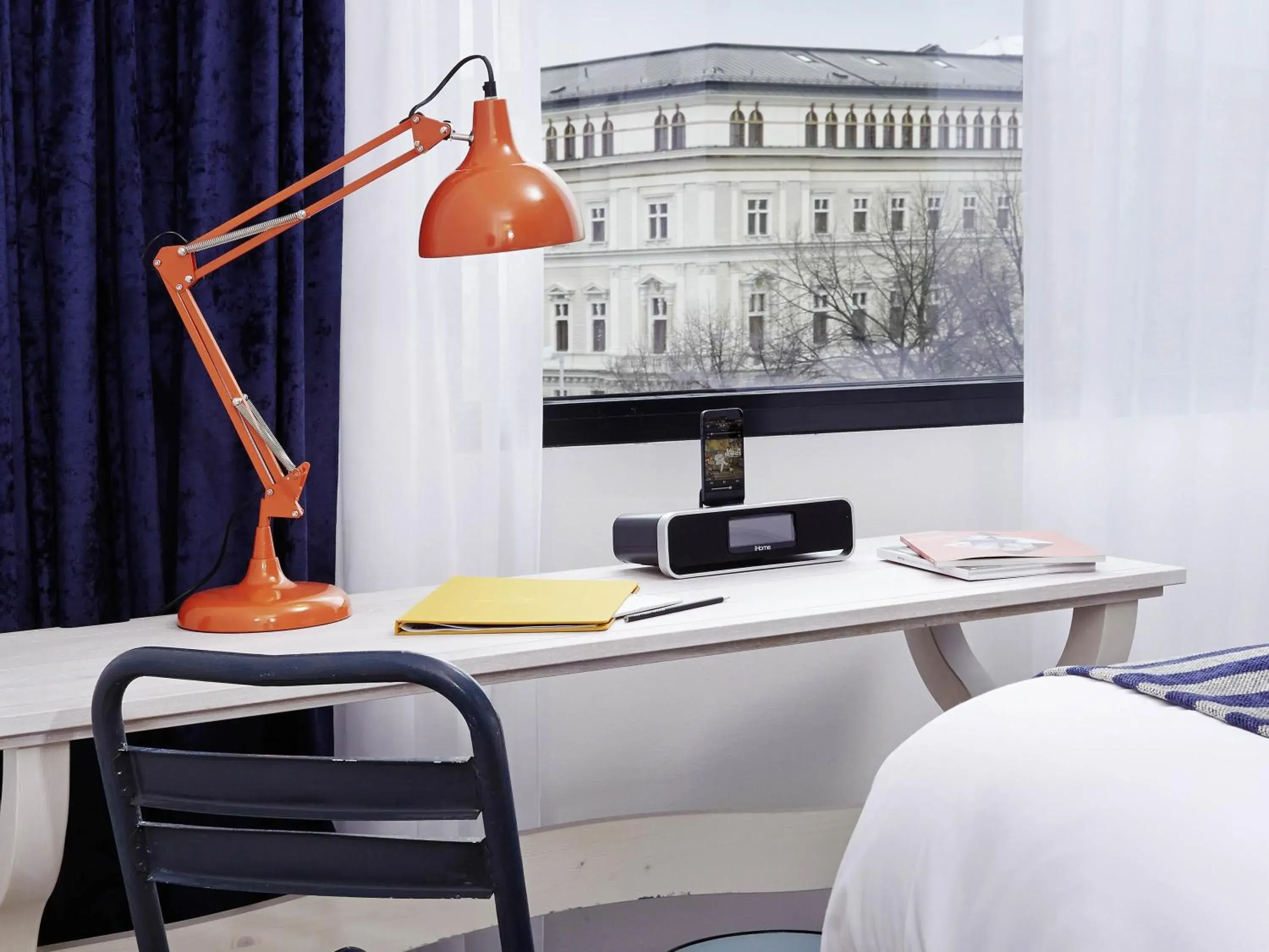 Bedroom, Bed in 25hours Hotel beim MuseumsQuartier Bedroom, Bed in 25hours Hotel beim MuseumsQuartier