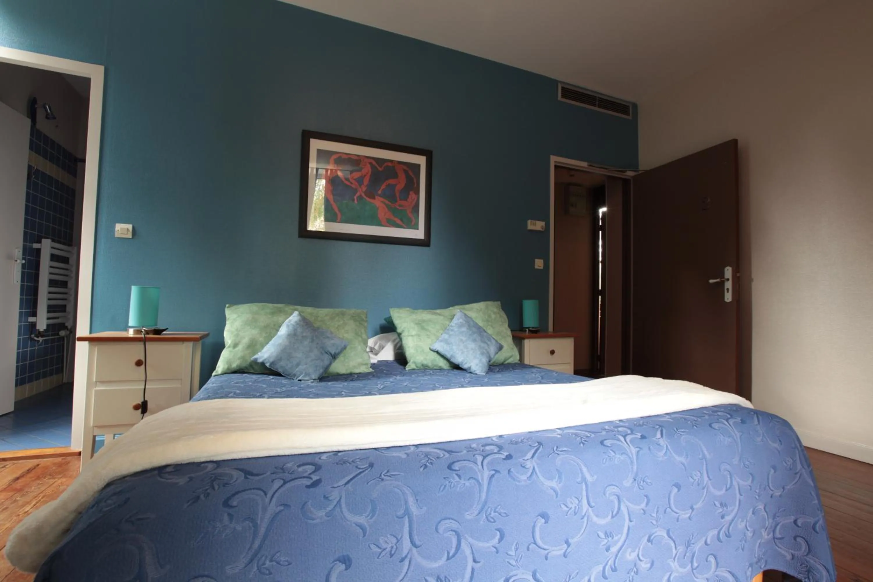 Bedroom, Bed in L'Oree Du Château