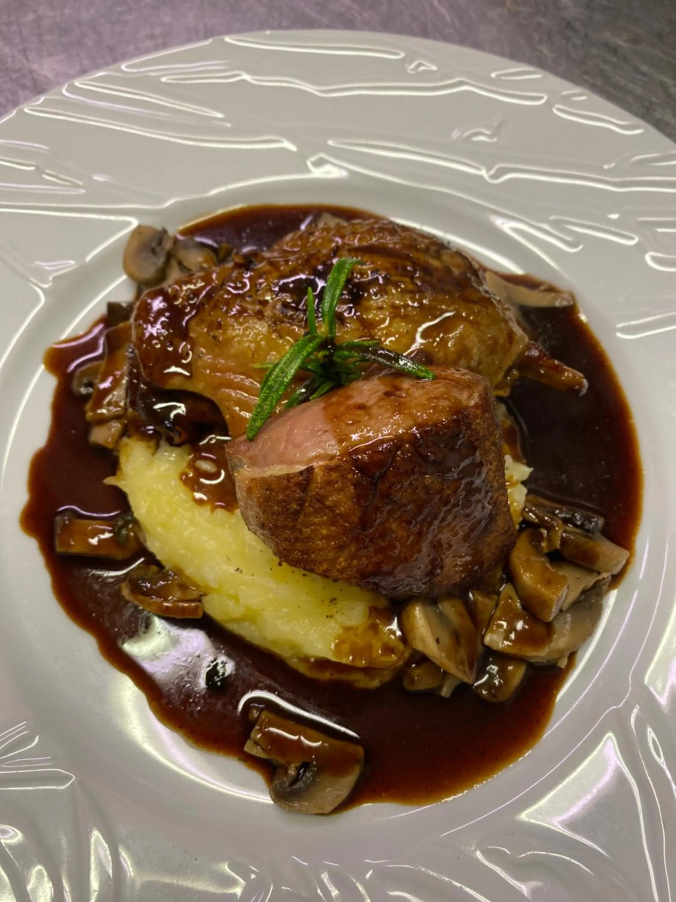 Food close-up in L'Oree Du Château