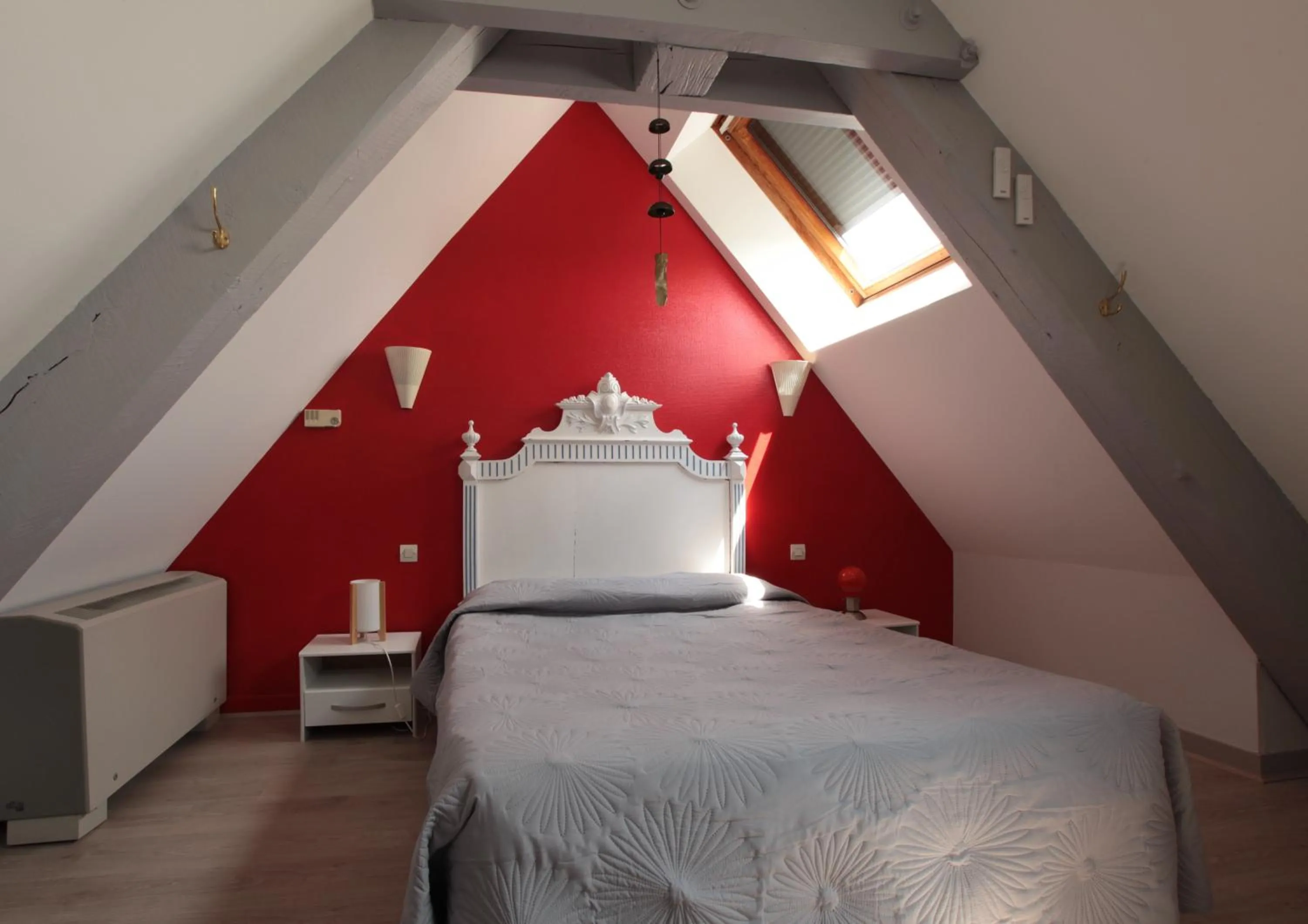 Bedroom, Bed in L'Oree Du Château