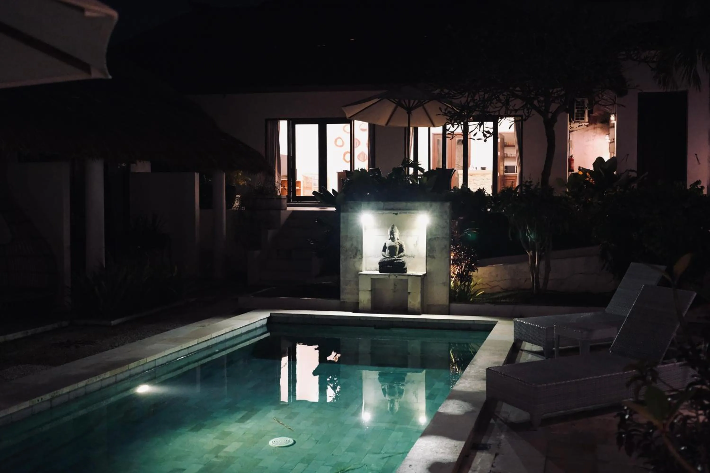 Swimming pool in Villa Leelavadee