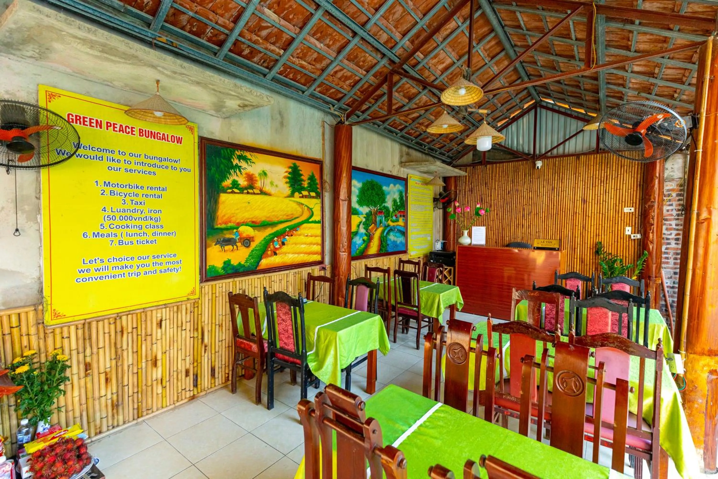Restaurant/places to eat in Green Peace Bungalow