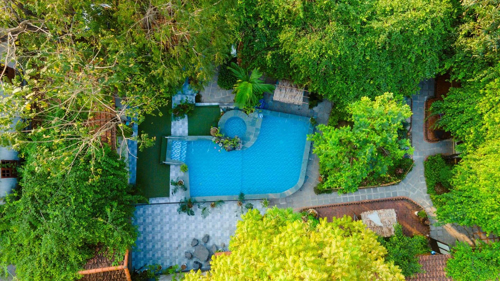 Bird's eye view in Green Peace Bungalow