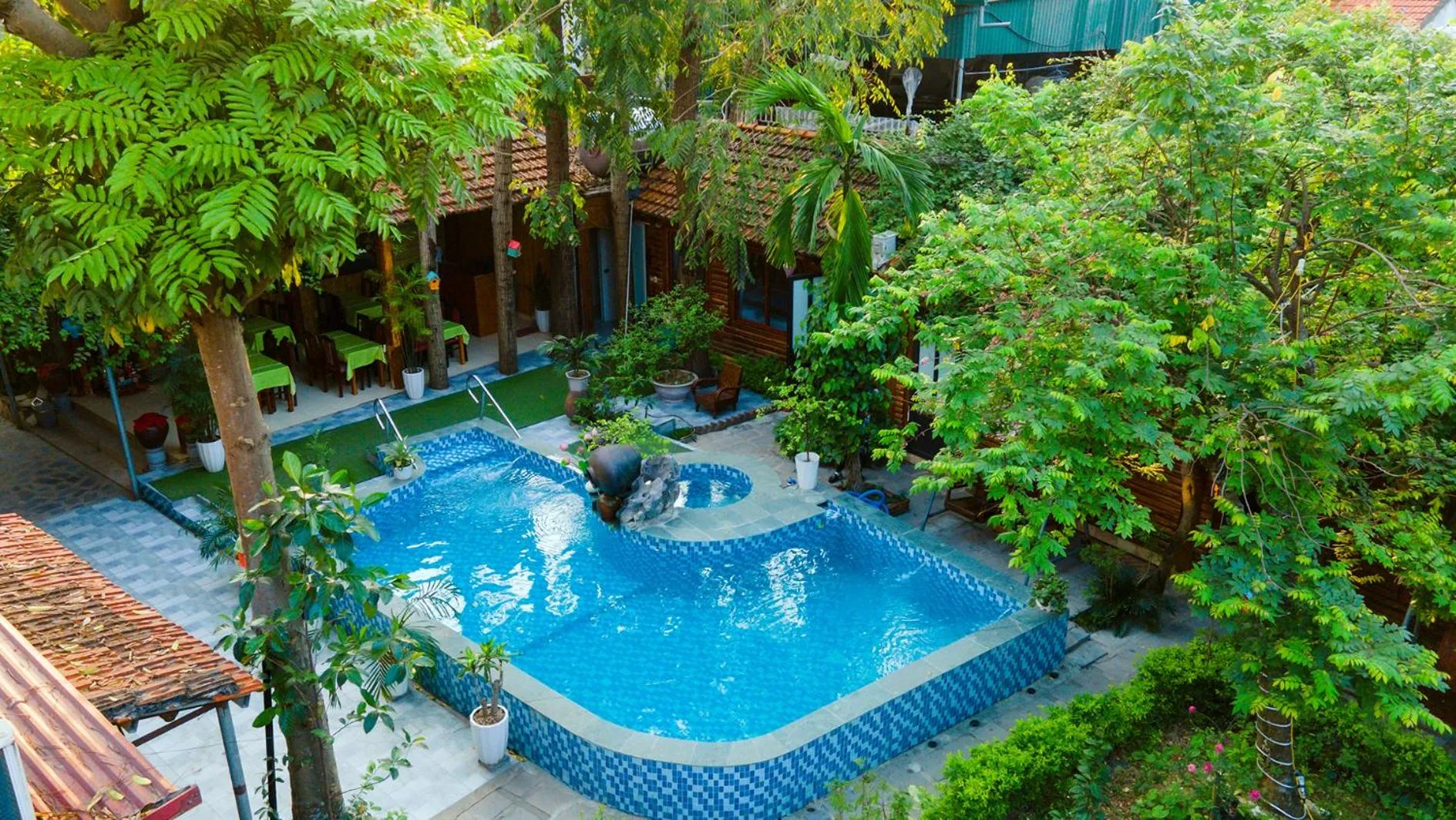Swimming pool in Green Peace Bungalow