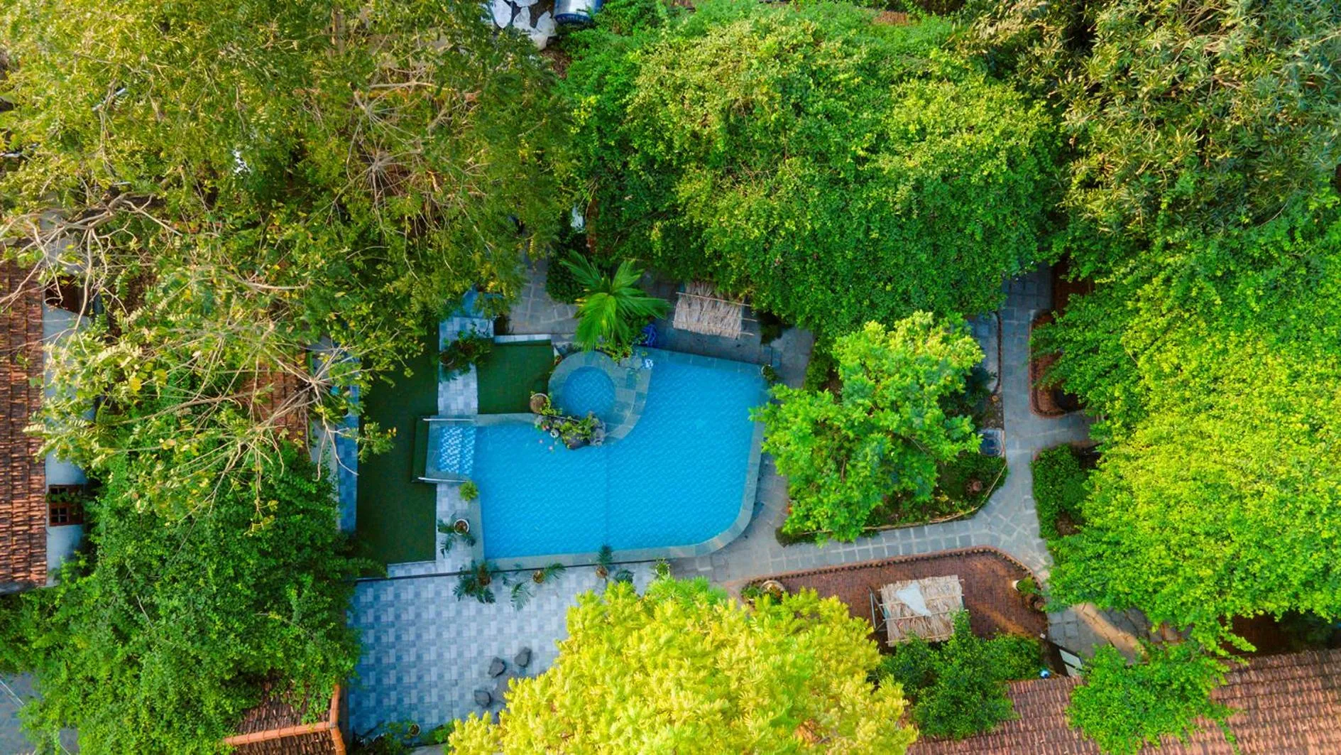 Bird's eye view in Green Peace Bungalow