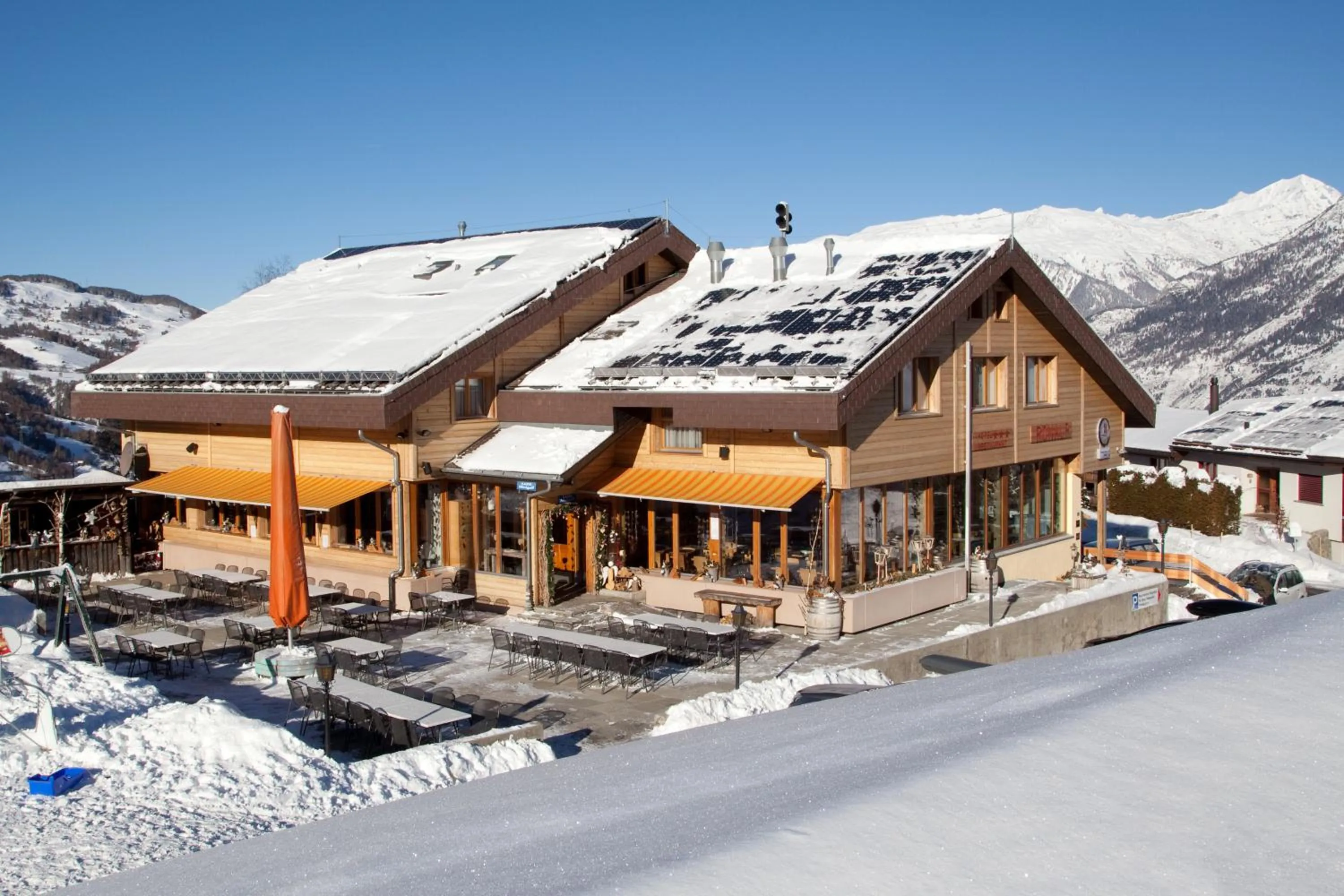 Facade/entrance in Hotel-Restaurant Ronalp