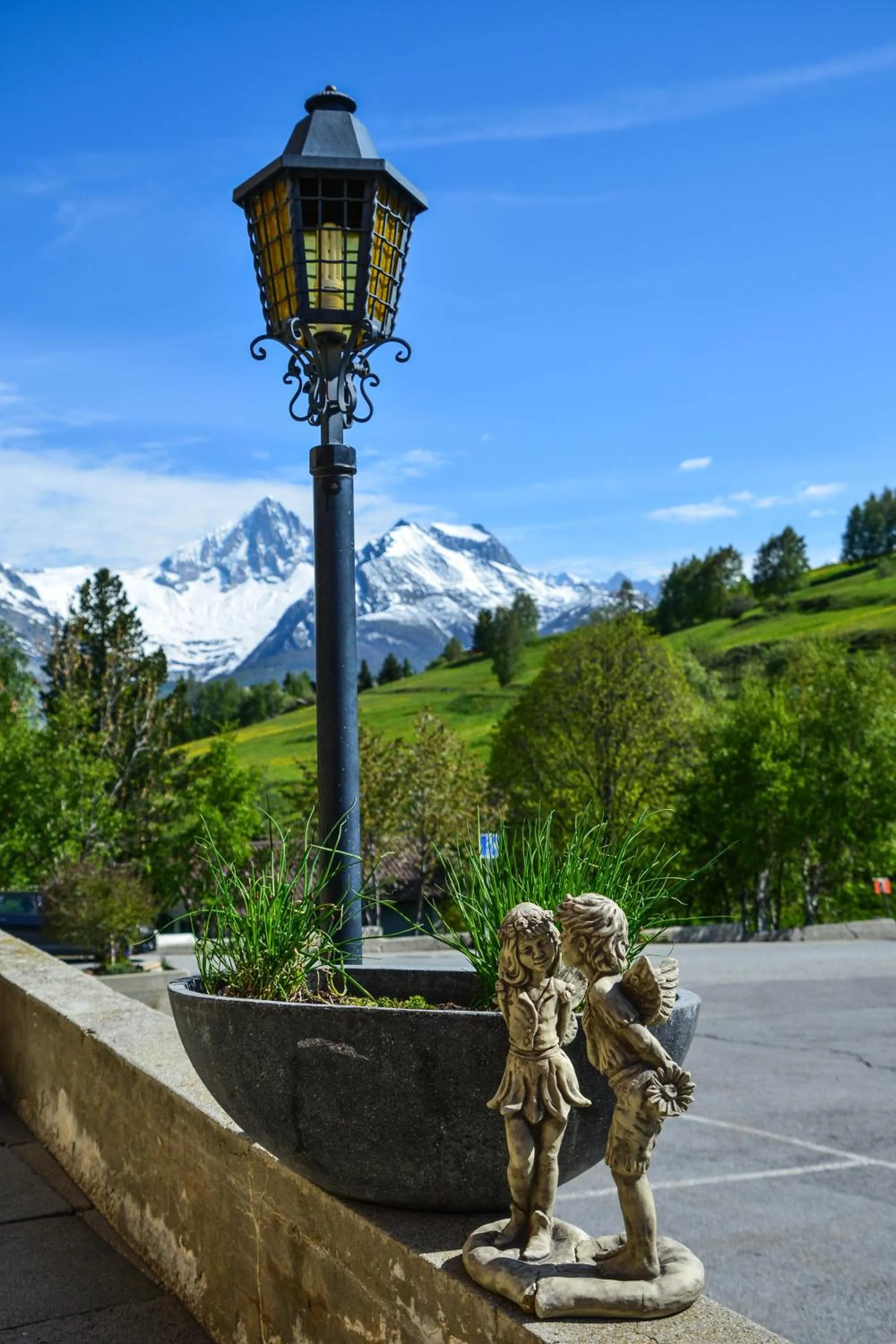 Mountain view in Hotel-Restaurant Ronalp