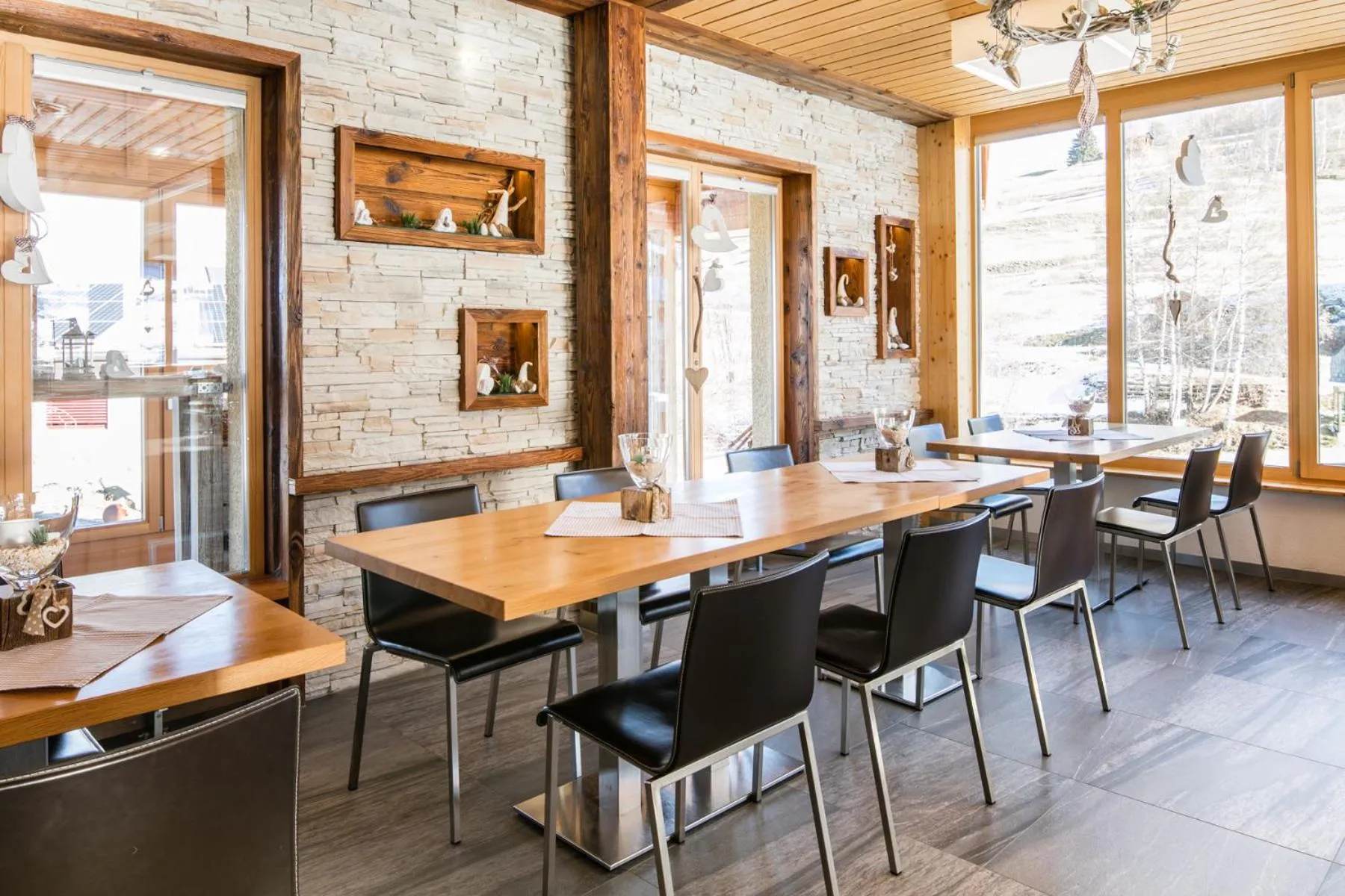 Restaurant/places to eat in Hotel-Restaurant Ronalp