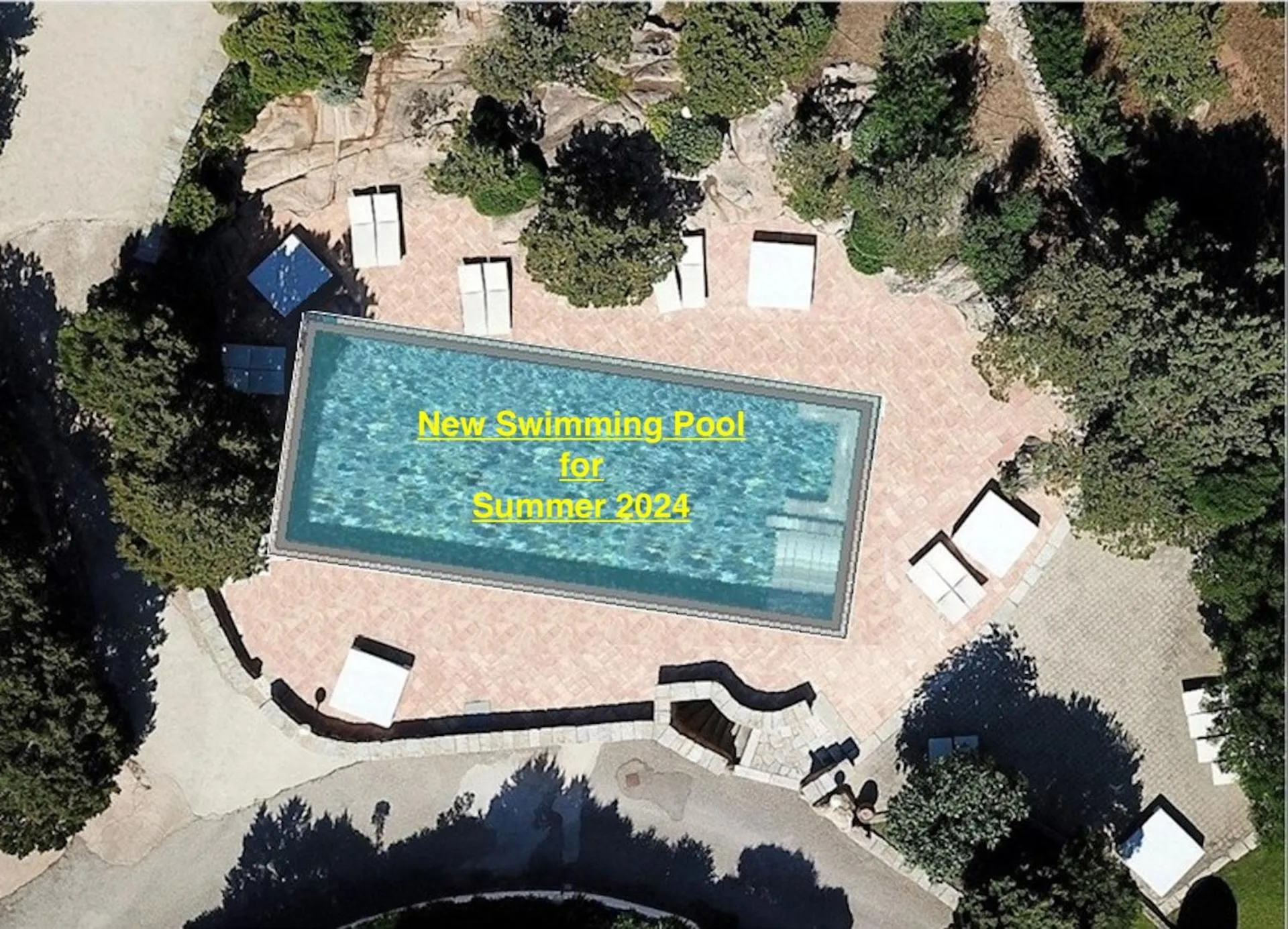 Swimming pool in Le Antunne