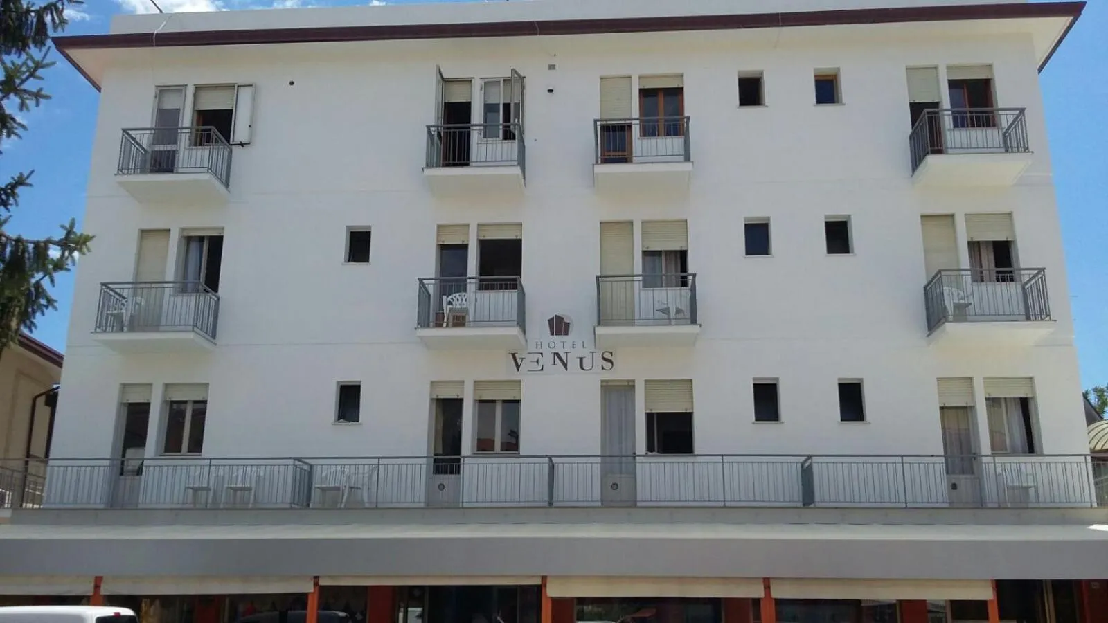 Facade/entrance in Venus Best Price